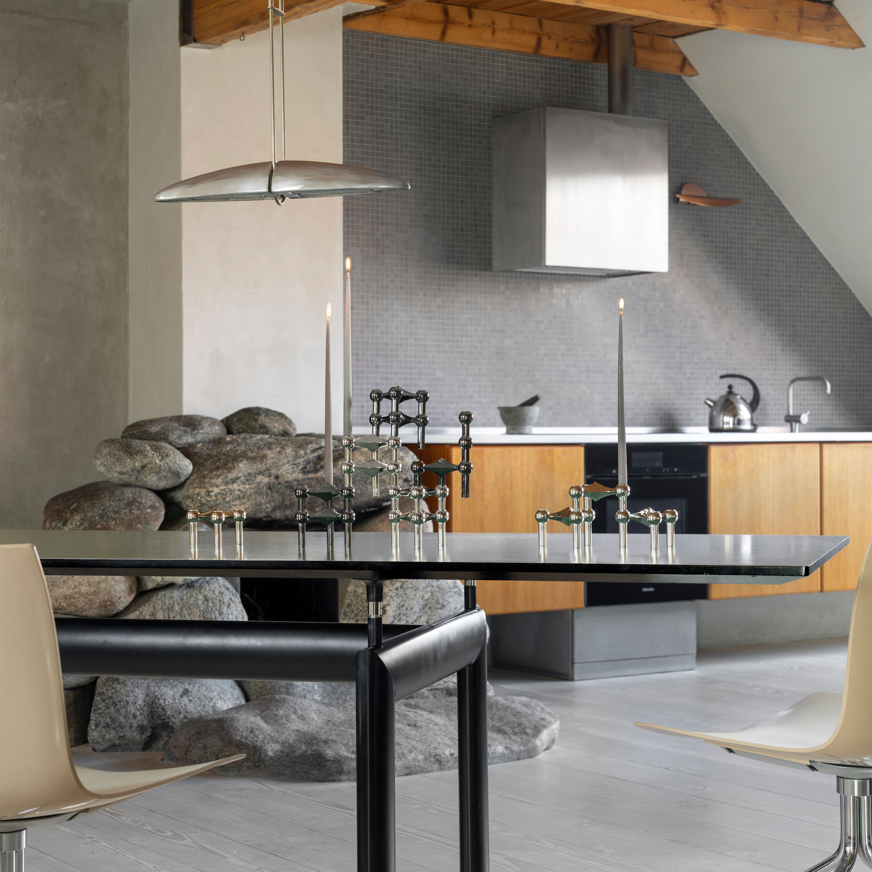 Stoff STOFF Nagel Lysestake Black Chrome