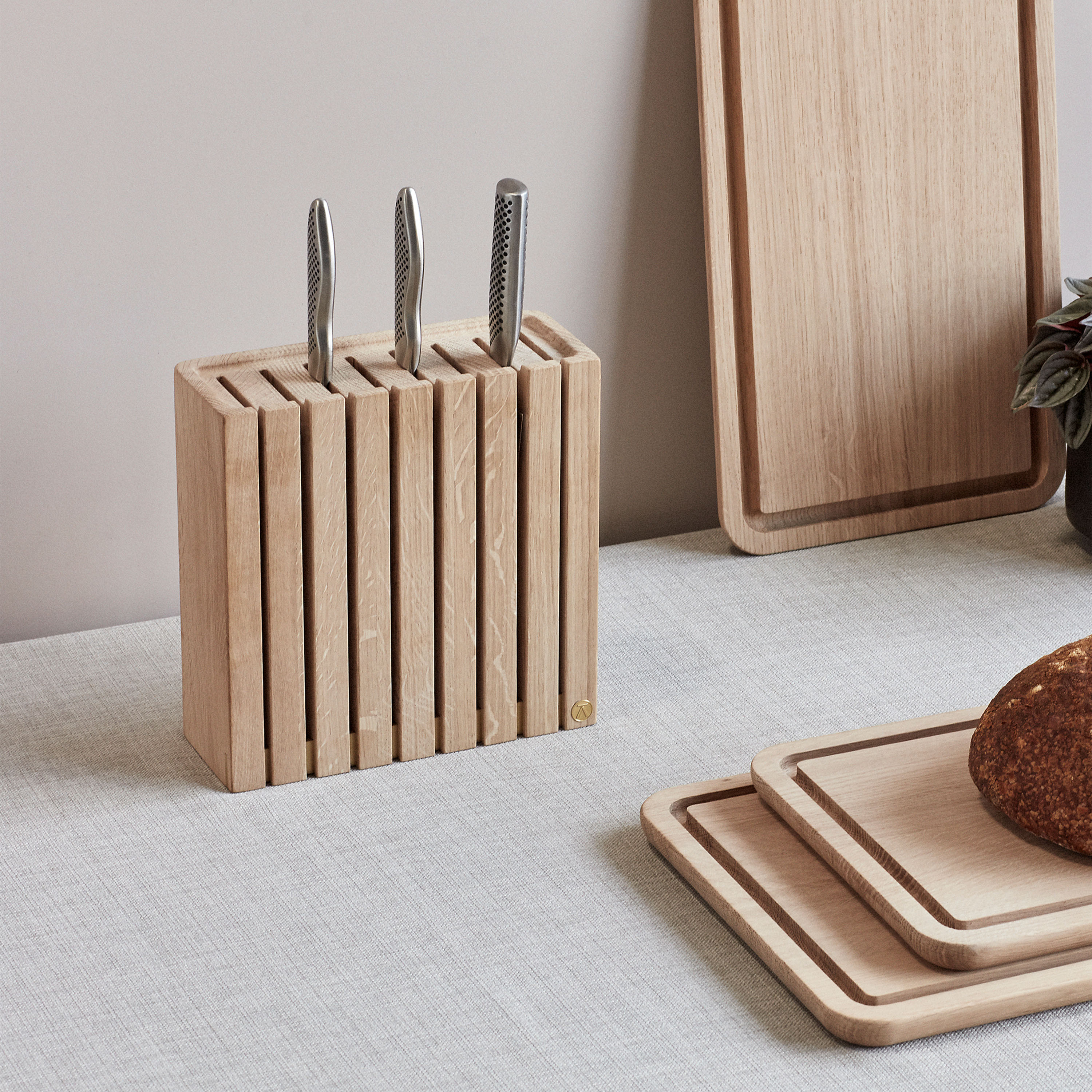 Andersen Furniture Knivstativ Eik 24x22