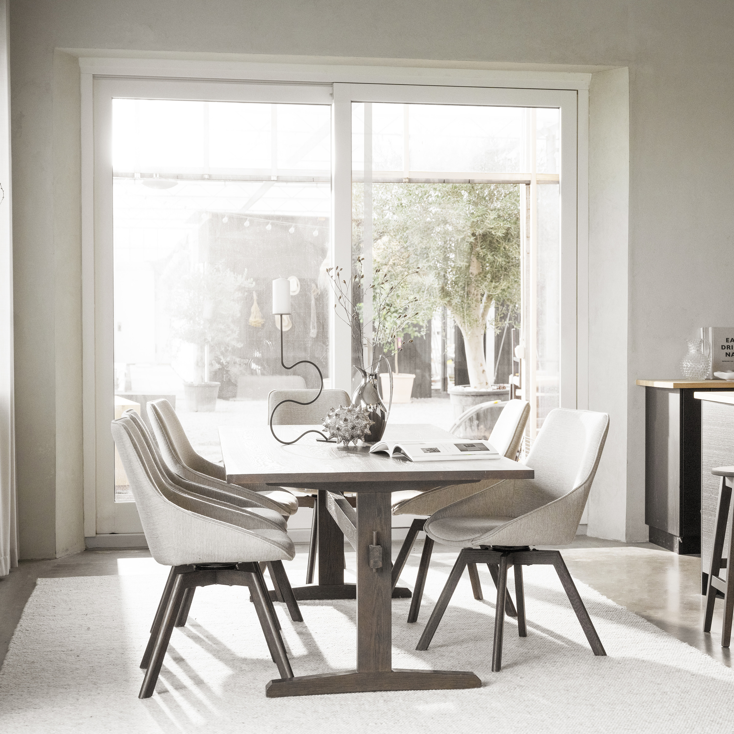 Rowico Home Alison Matstol Ljusbeige/Brun