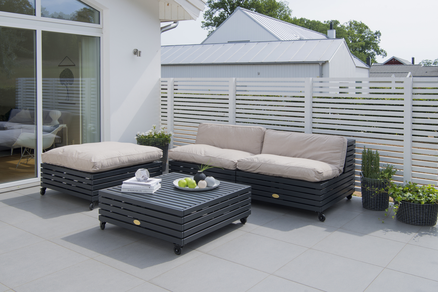 Hillerstorp Bara Vara Nojatuoli Myrskynharmaa