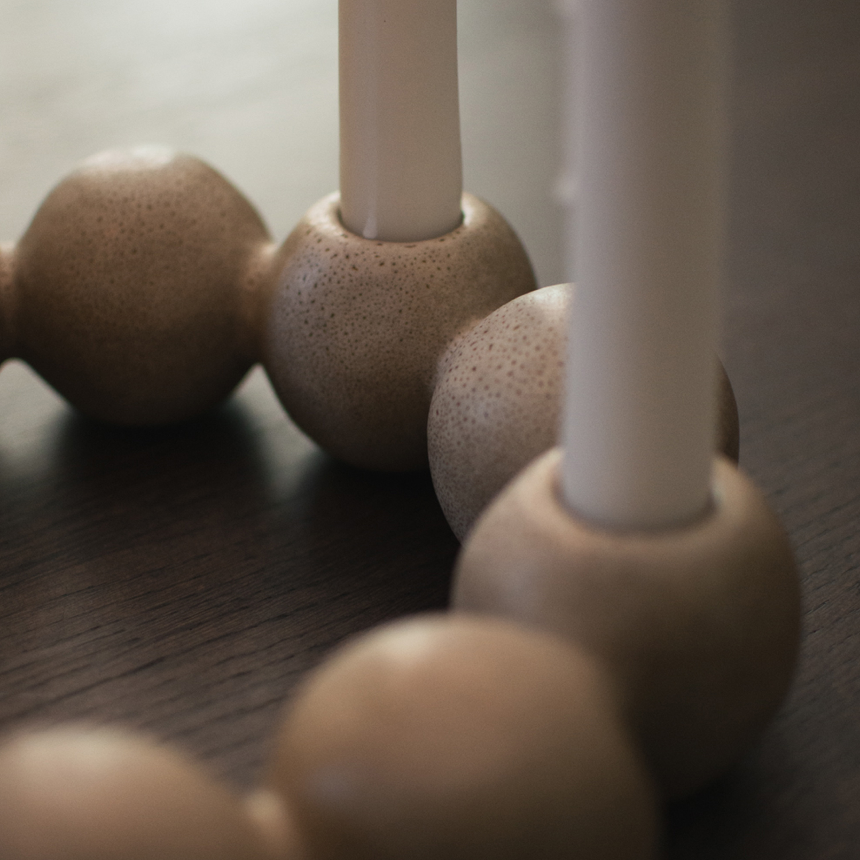 DBKD Bright Ljusstake Beige Ø27