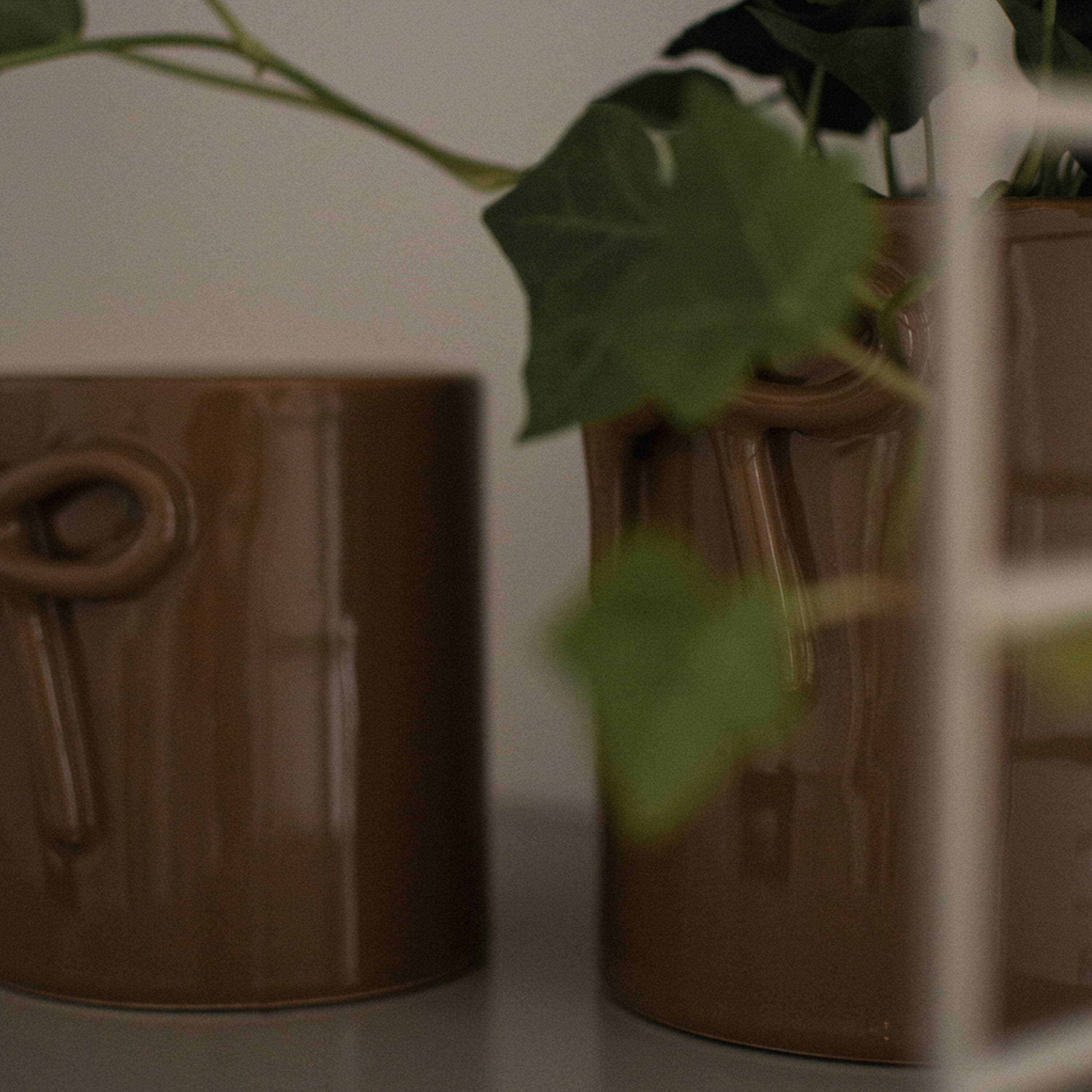 DBKD Bow Maljakko Shiny Nougat Large