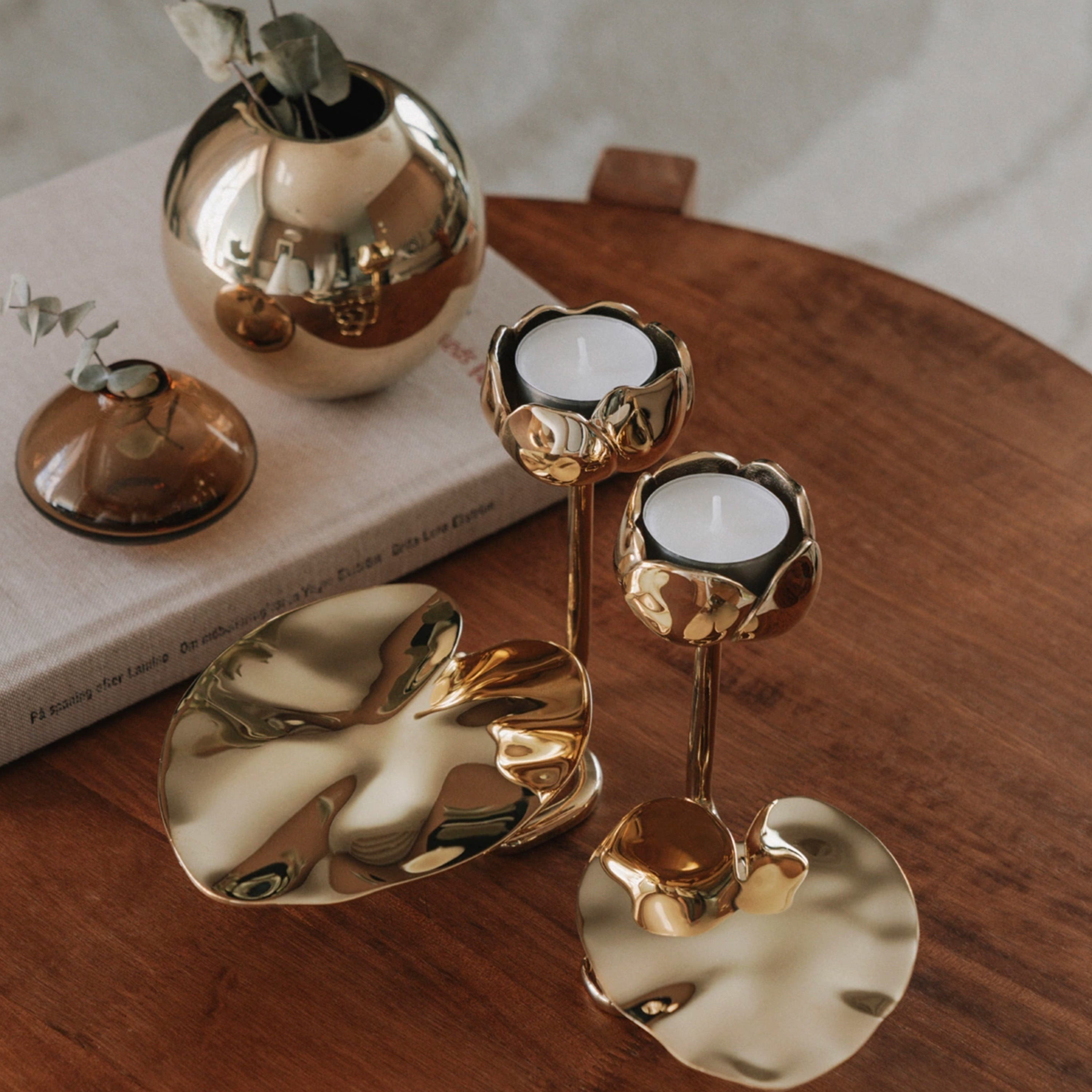 Hilke Collection Ninfea No.2 Ljusstake Mässing