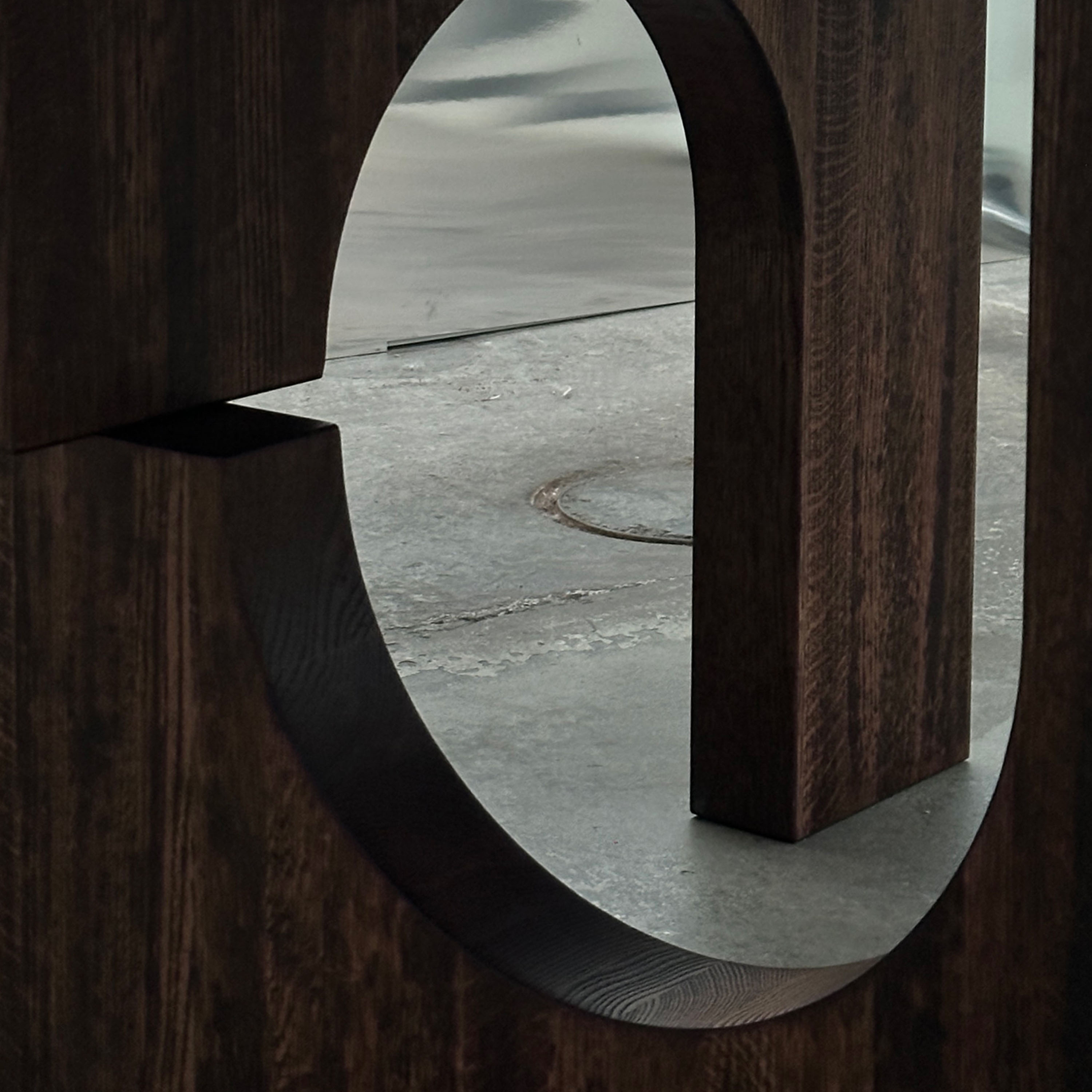 Tinted Sanders Matbord Oak Ø160