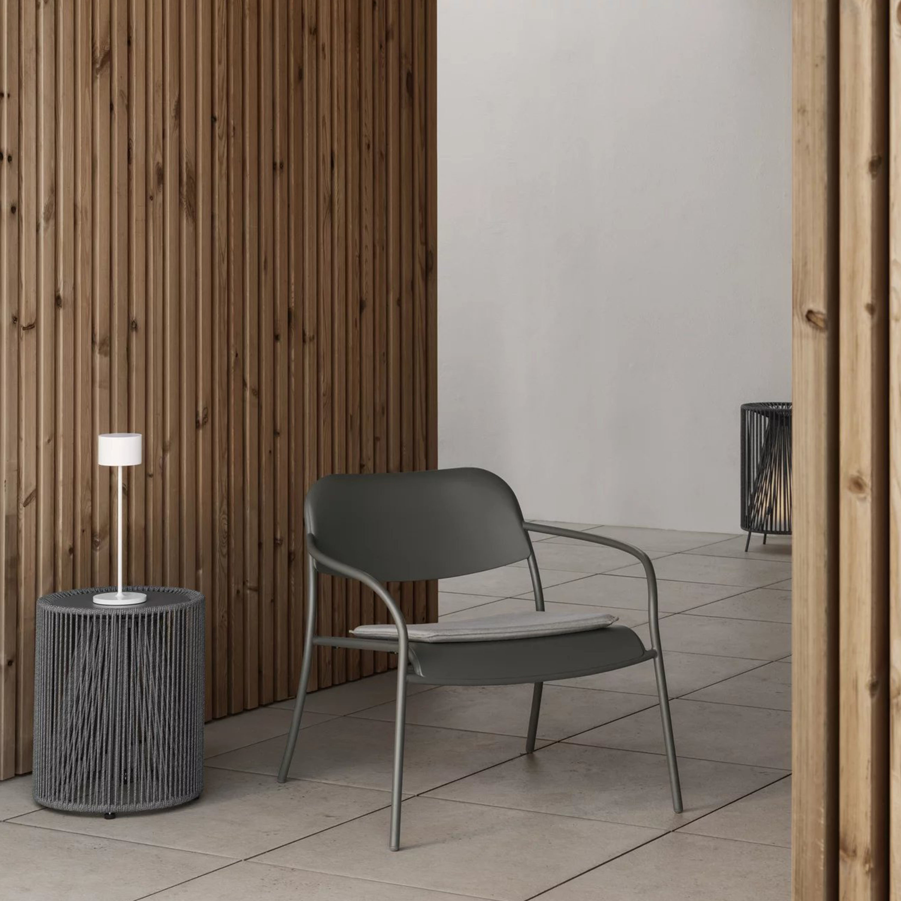 Blomus Yua Utendørs Loungestol Granite Gray