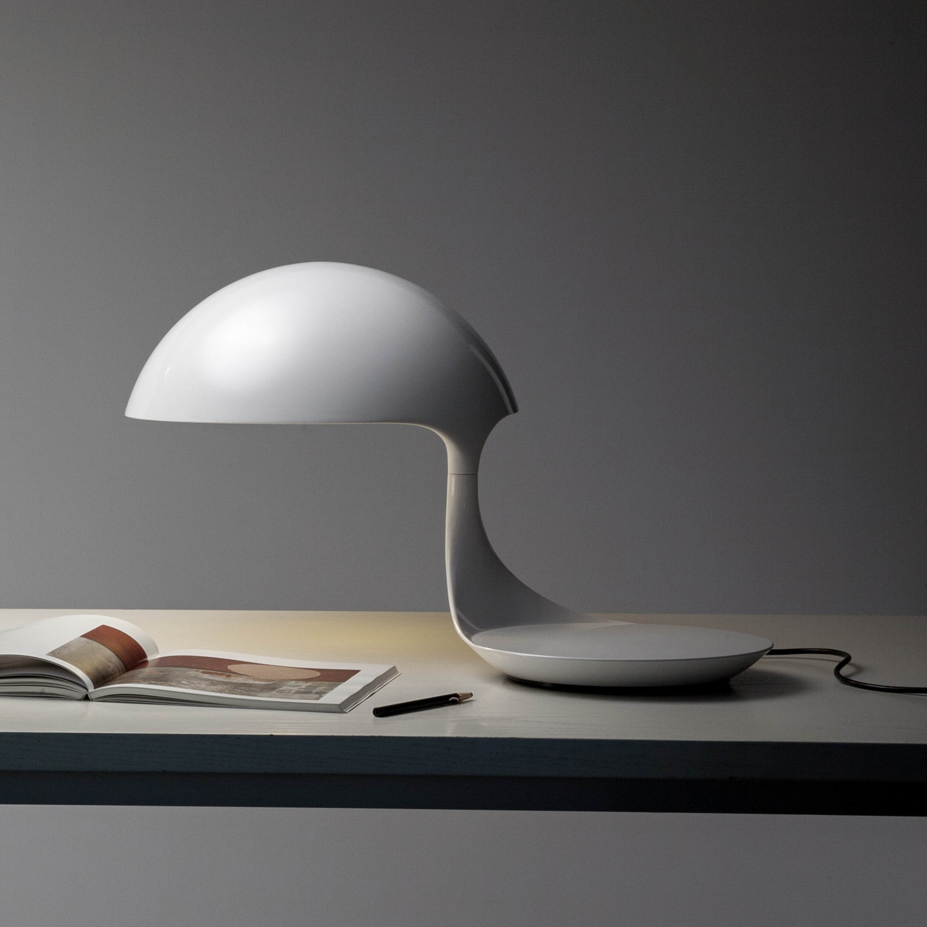 Martinelli Luce Cobra Tischlampe Weiß