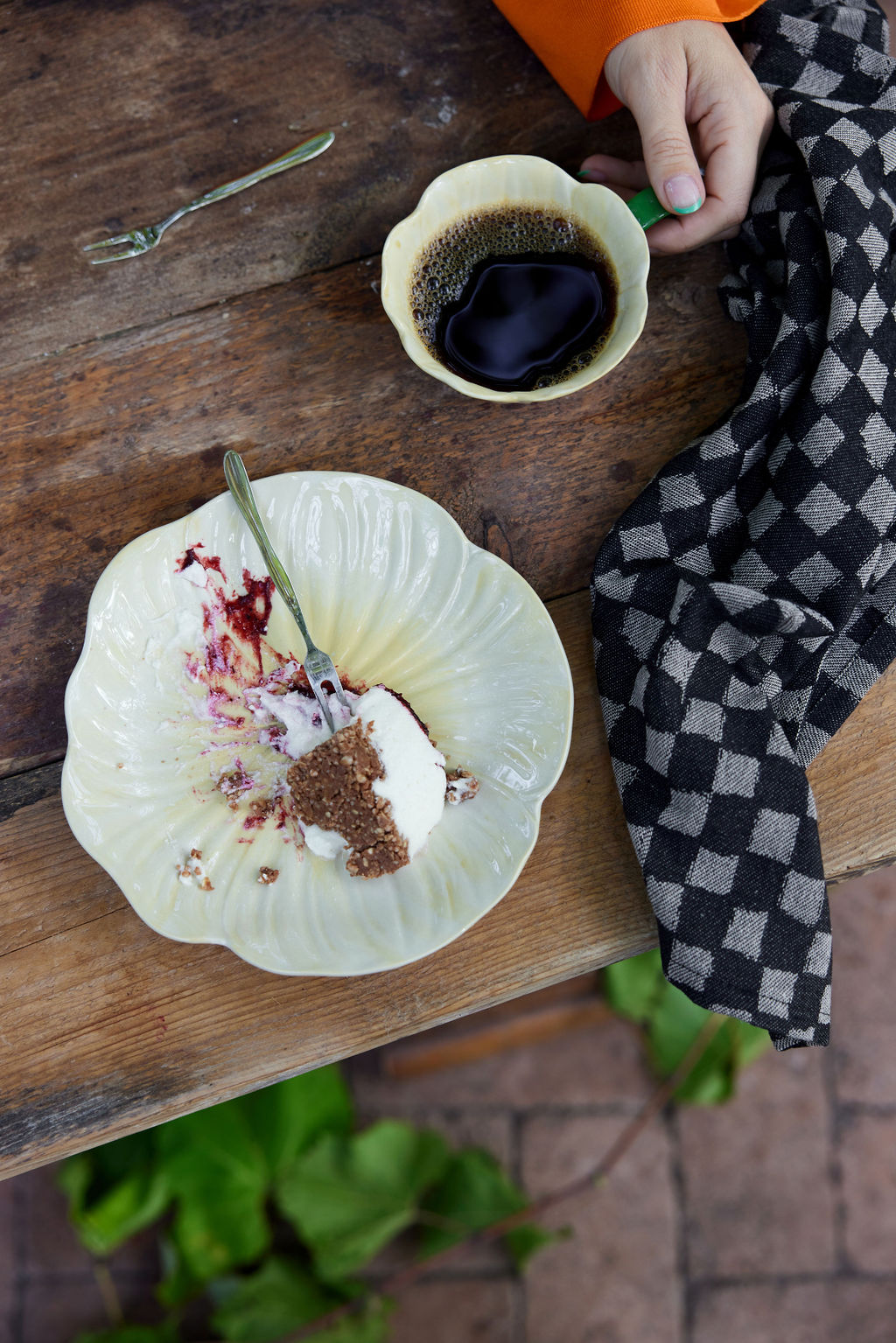 Byon Poppy Lautanen Beige Ø21