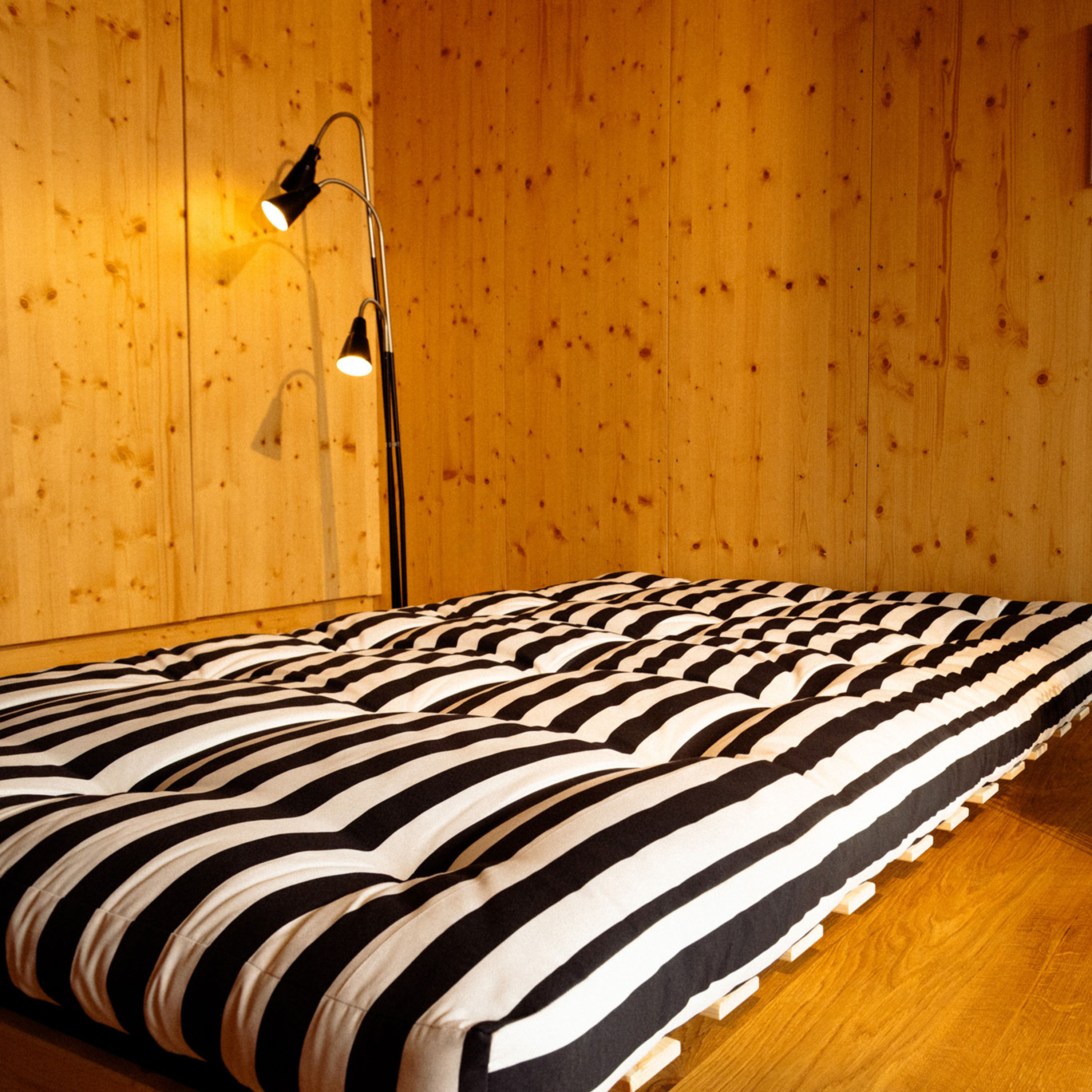 Karup Design Roots Bäddsoffa Natur/Black White 140cm
