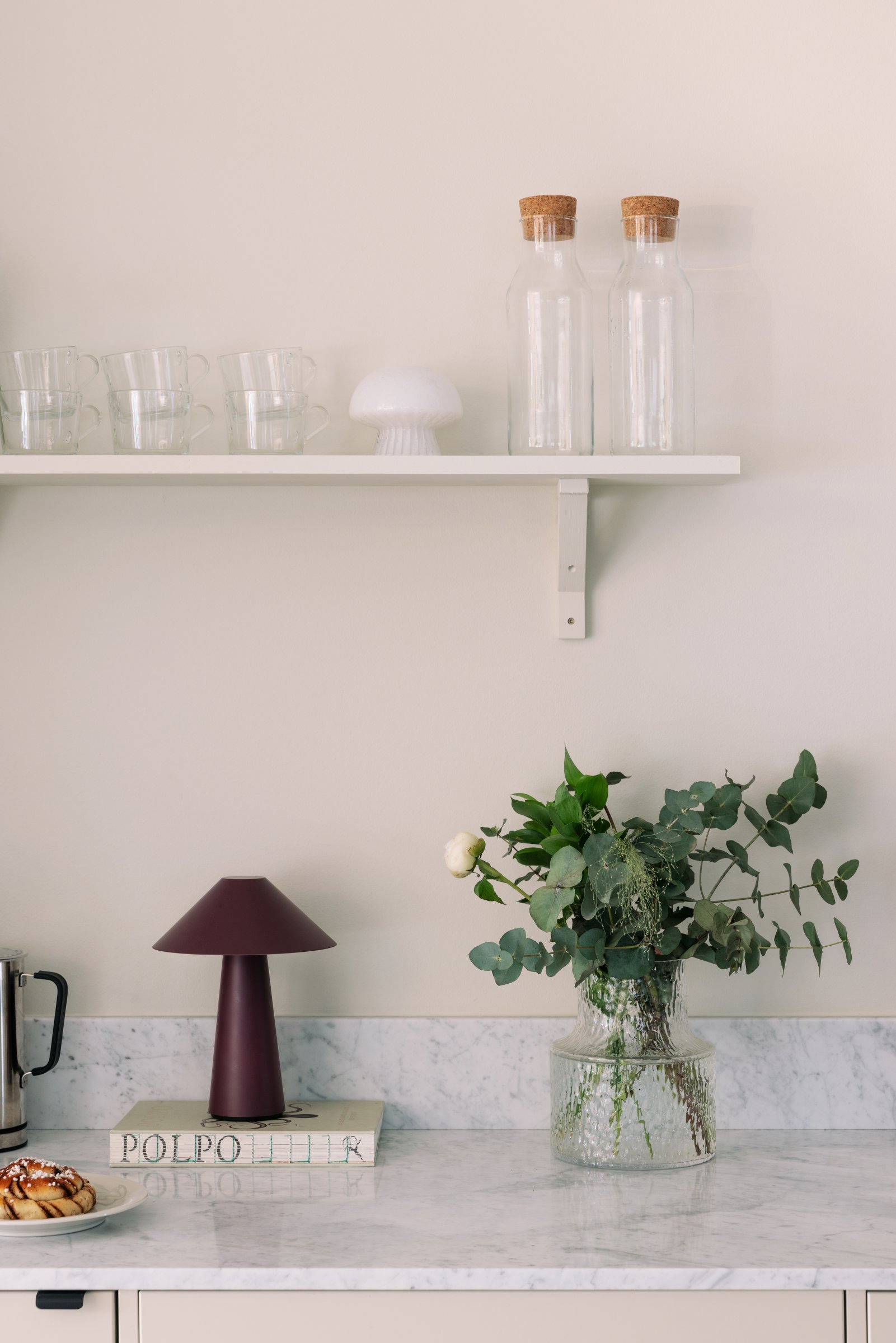 Globen Lighting Cannes Portabel Bordslampa Burgundy 26cm