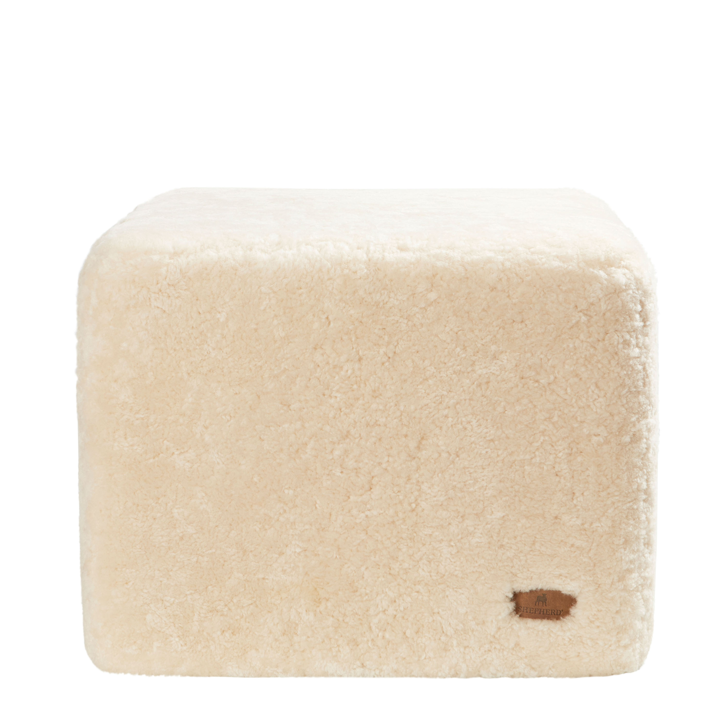 Emma Sittpuff Fårskinn Creme 40x40
