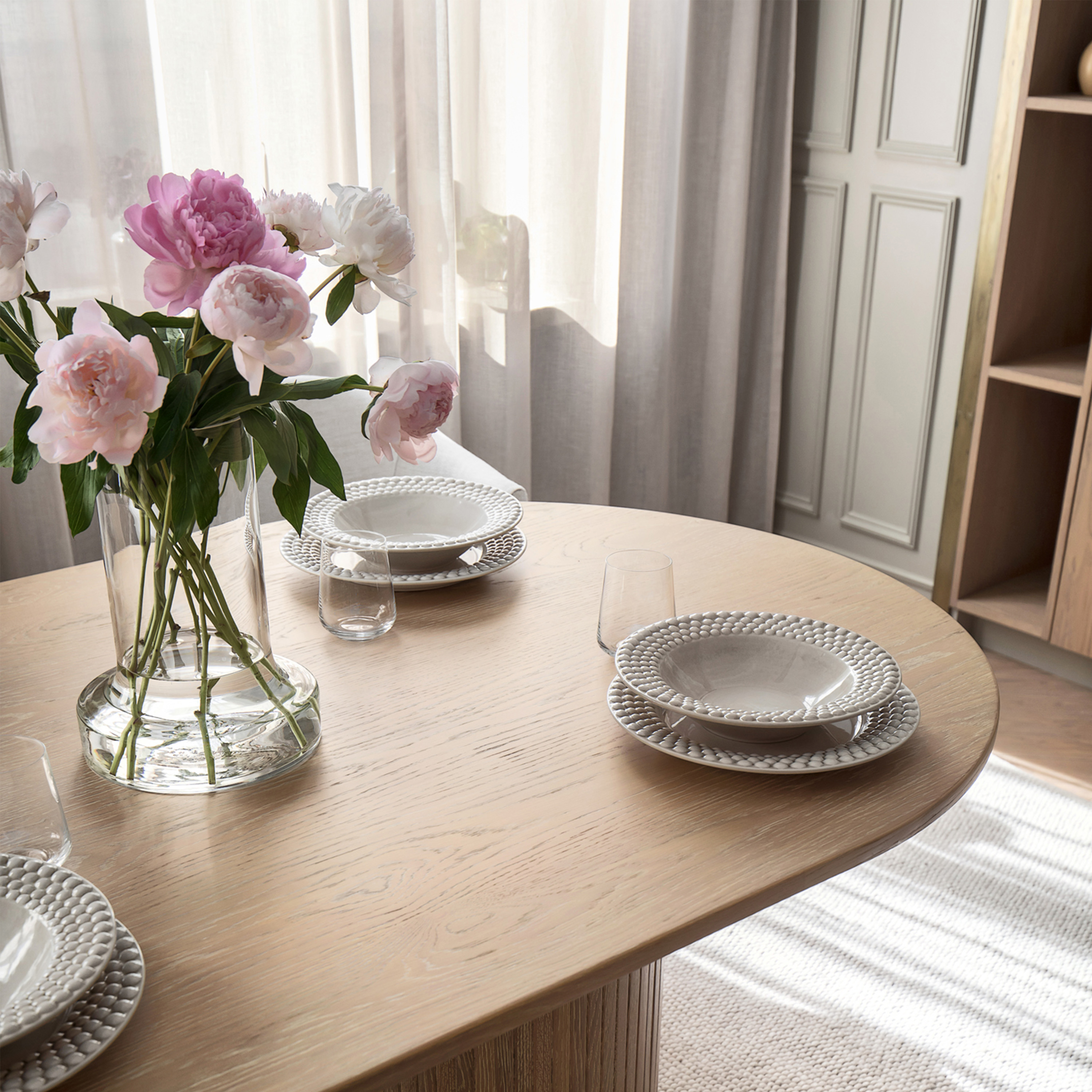 Sleepo Collection Adele Matbord Vitpigmenterad Ek 220cm