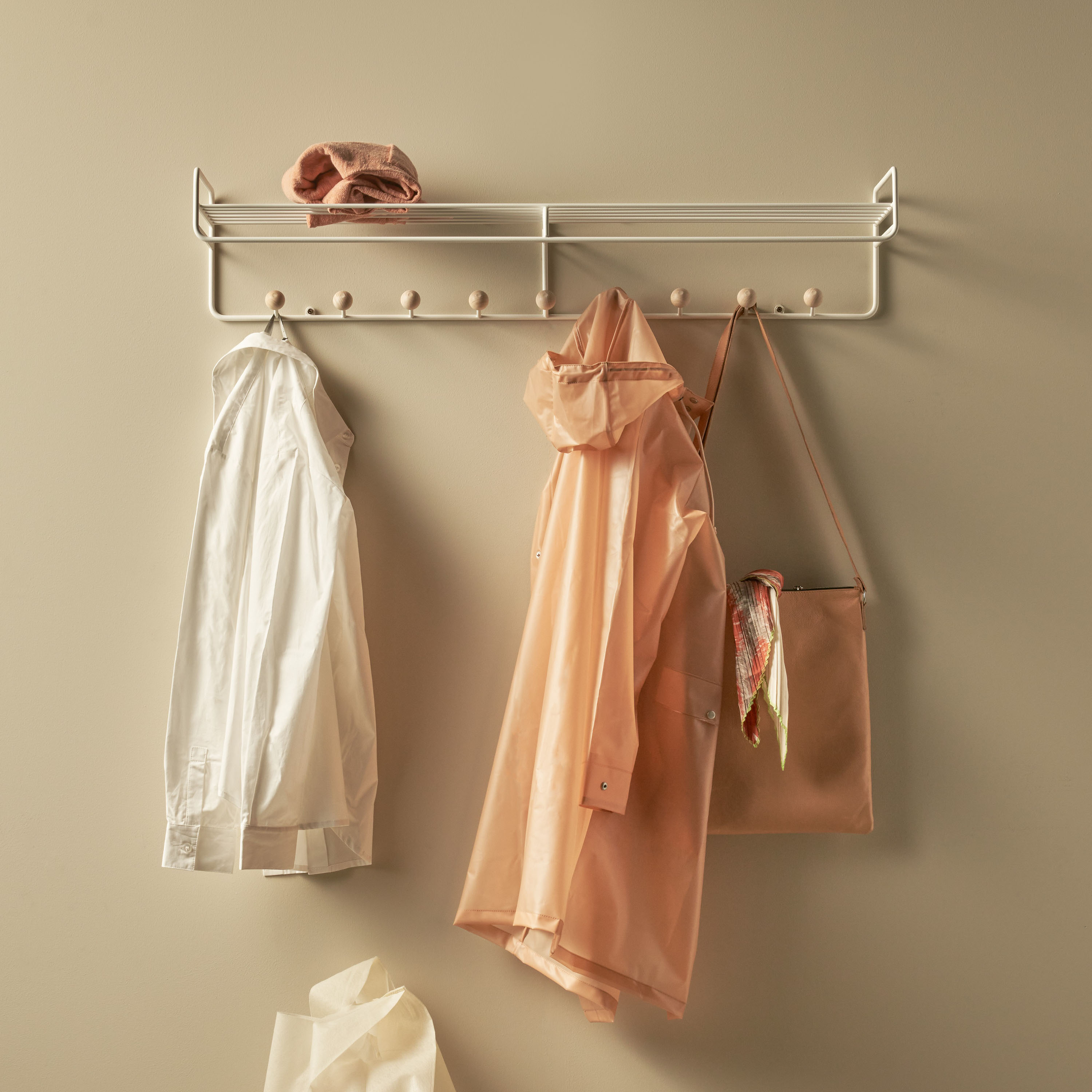 Maze Bill Hutablage Weiß 102cm