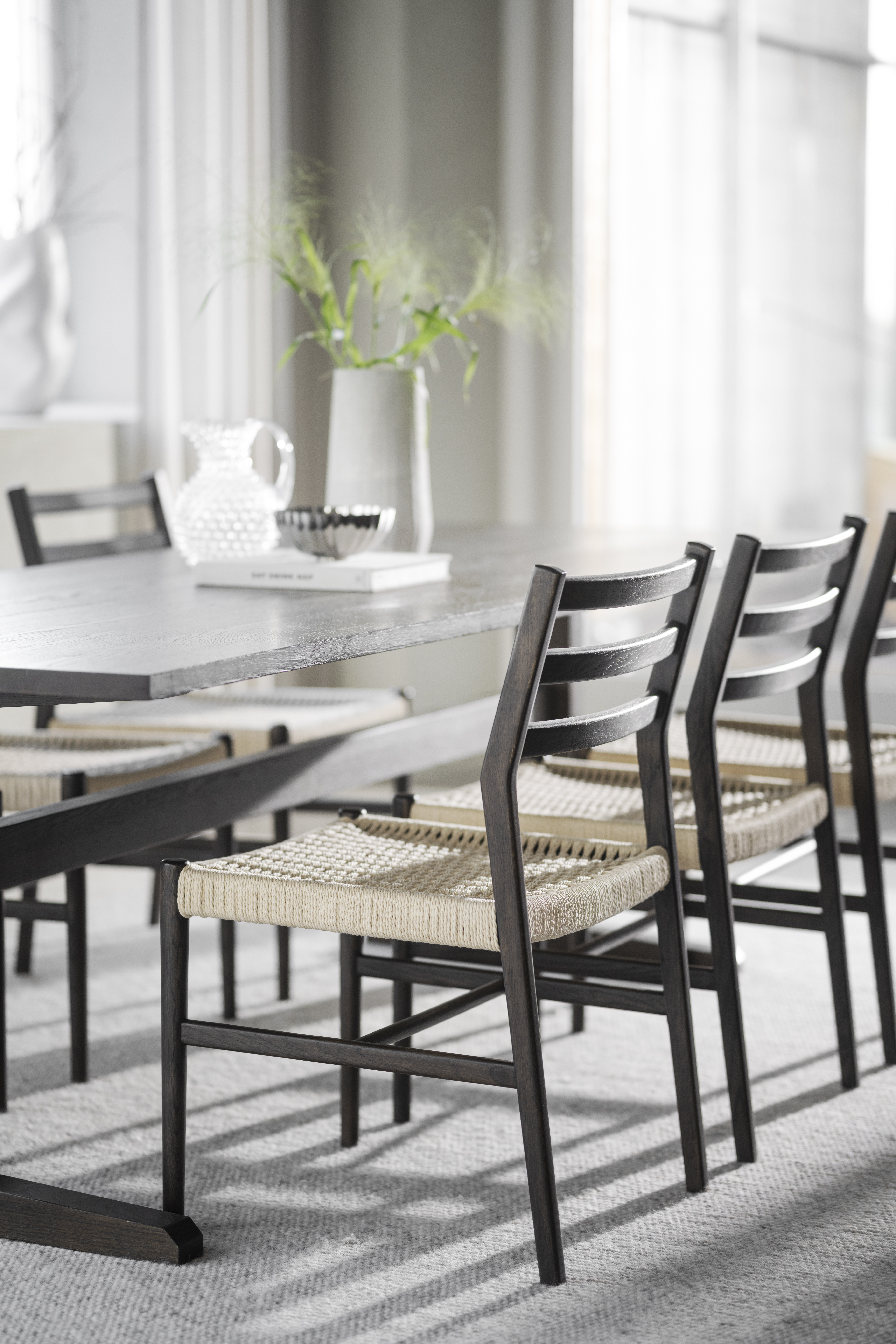 Rowico Home Harlan Matstol Brun Ek