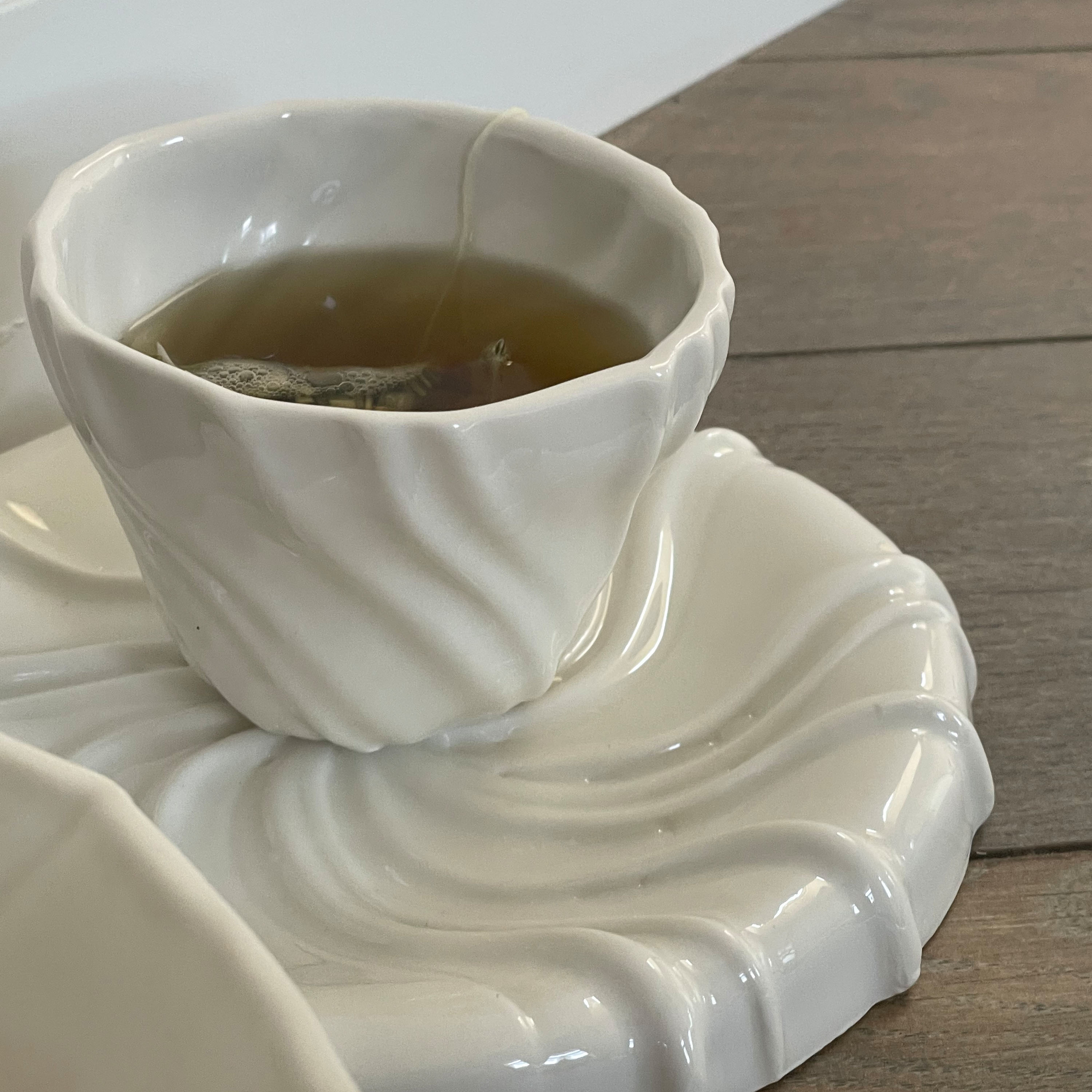 Atelier Marée The Tides Kanne Weiß