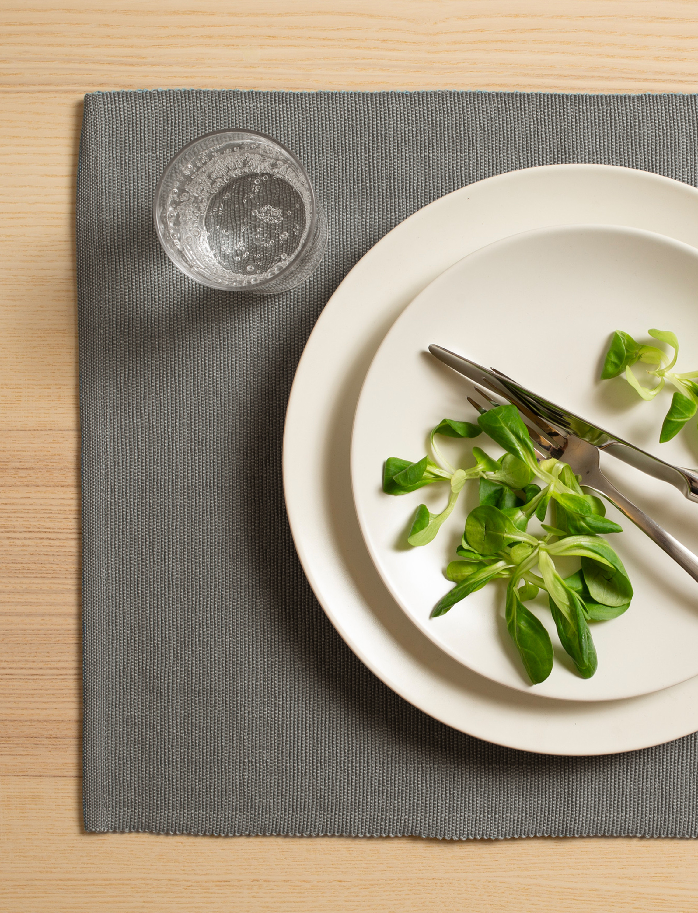 Himla Bistro Tischset Charcoal 36x47 2er-Pack