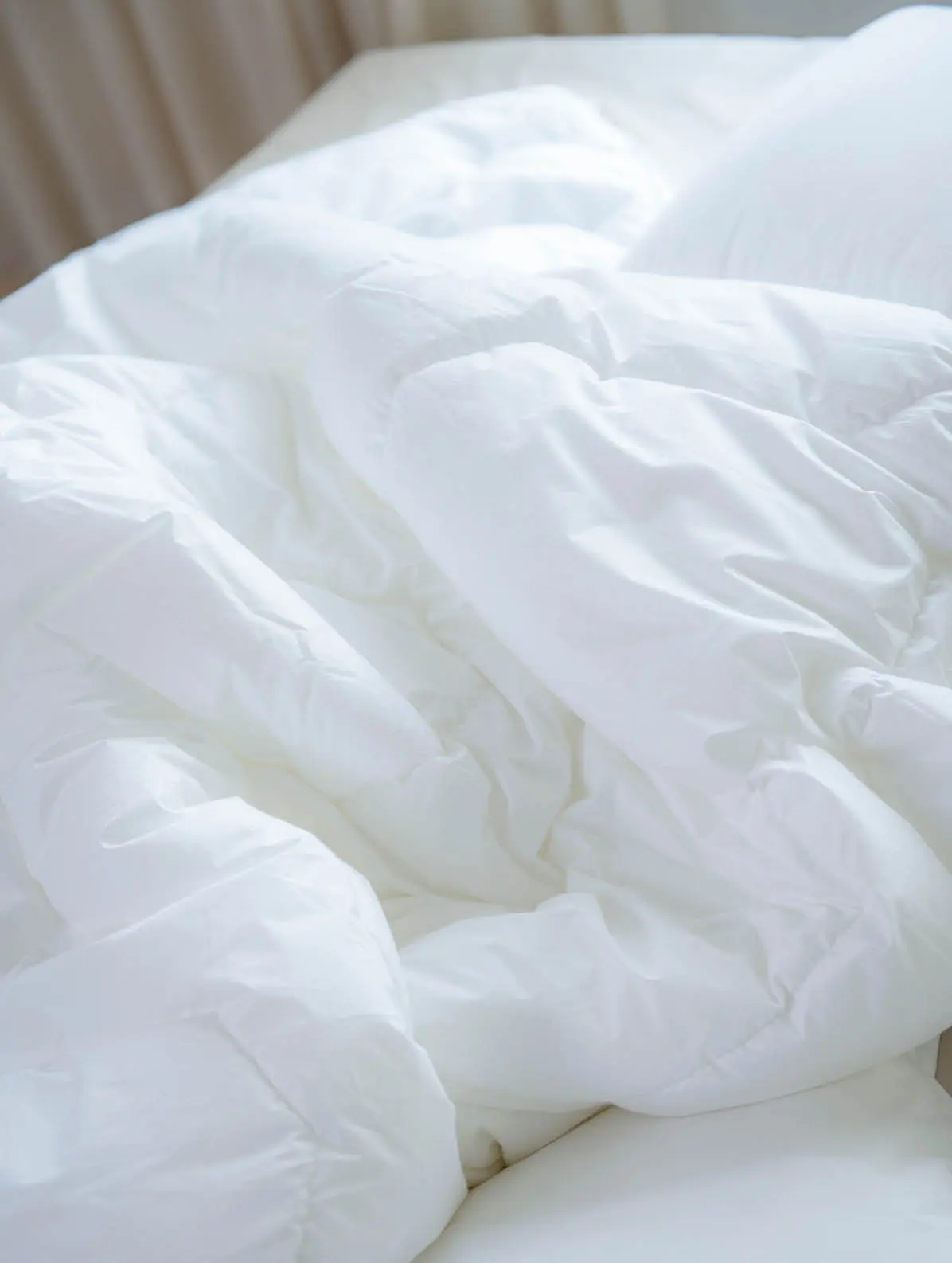 Høie Comfort Fibertäcke Medium 800g 150x210