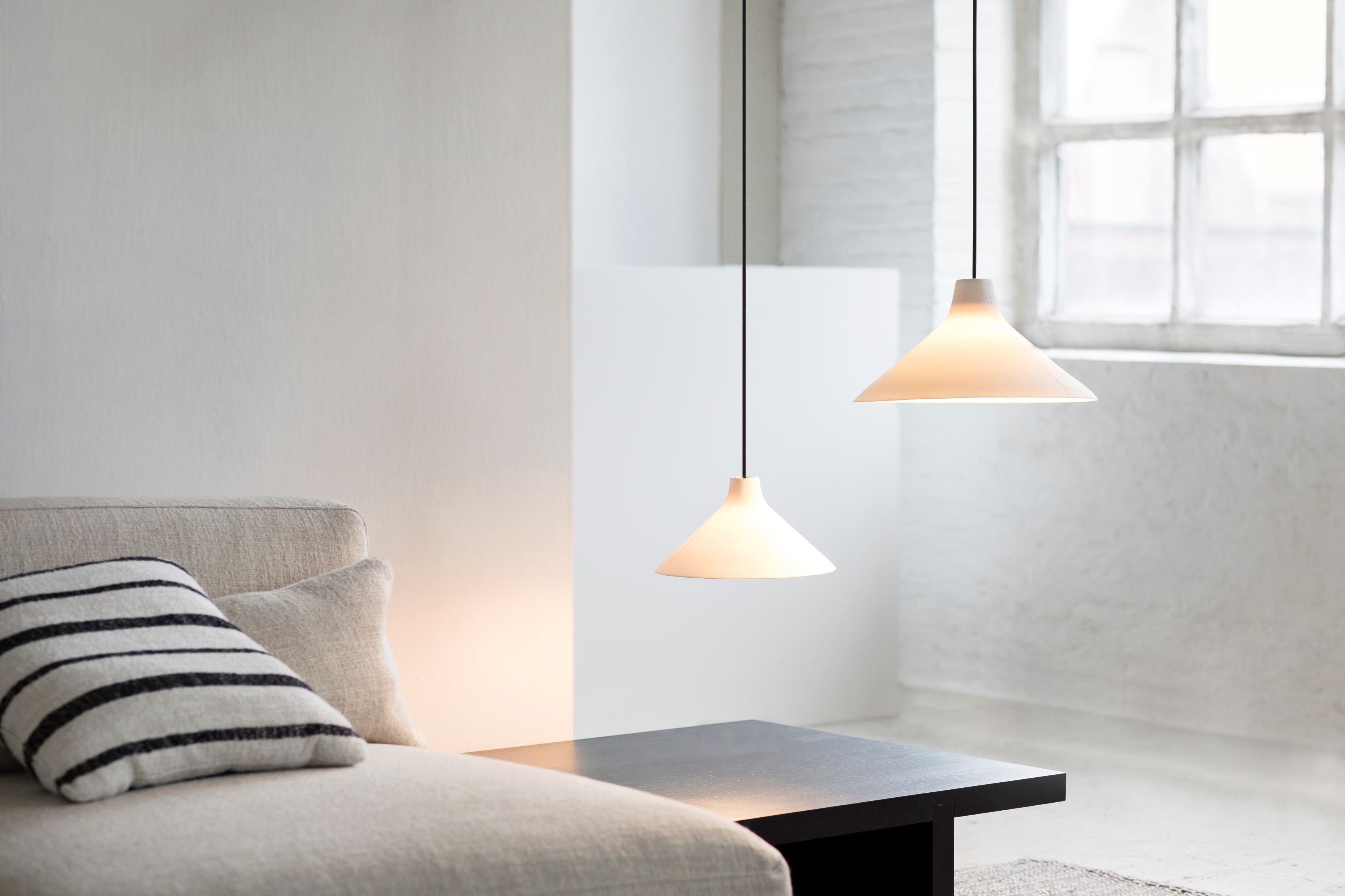 Serax Seam Kattovalaisin White Large