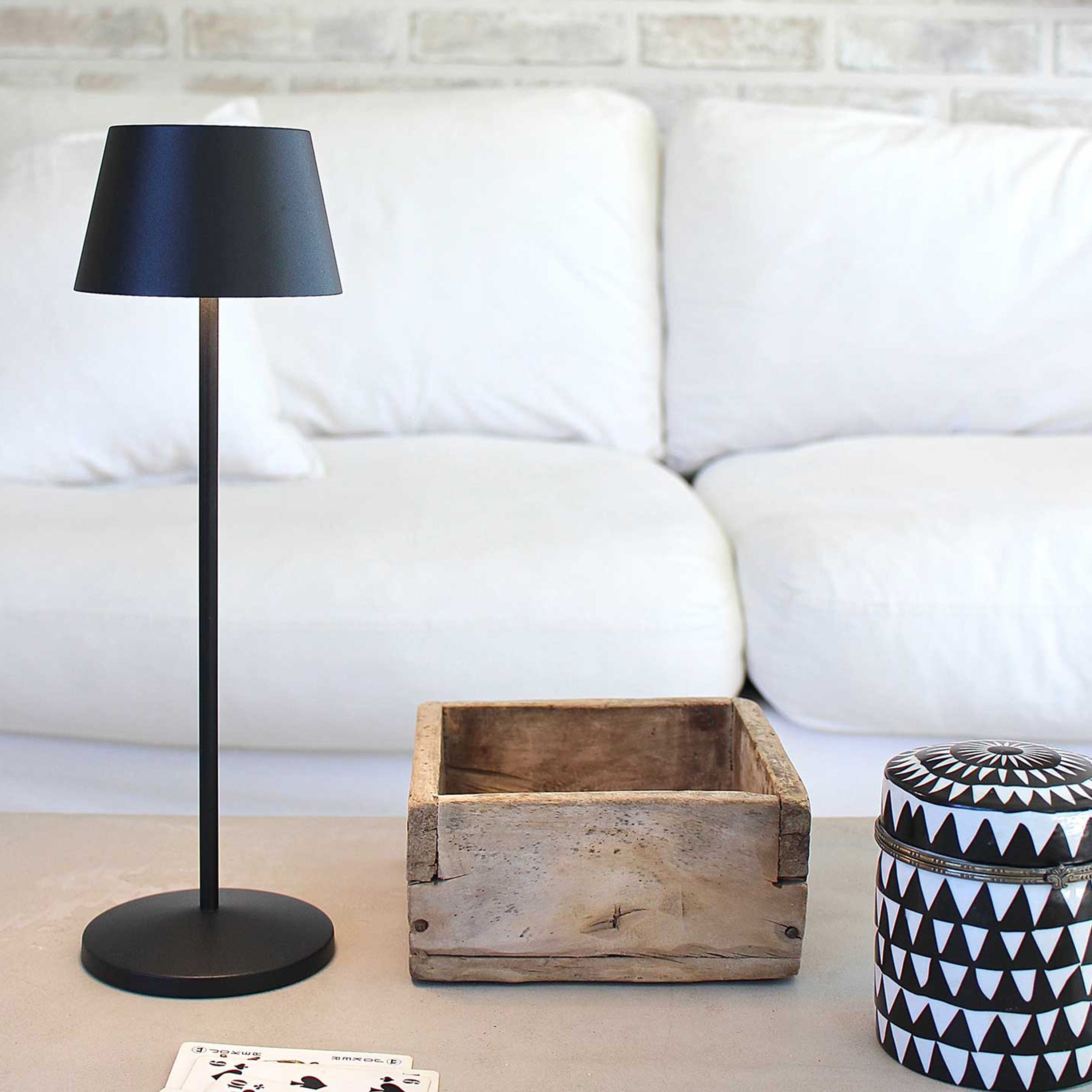 LOOM Design Modi Portable Bordslampa Black