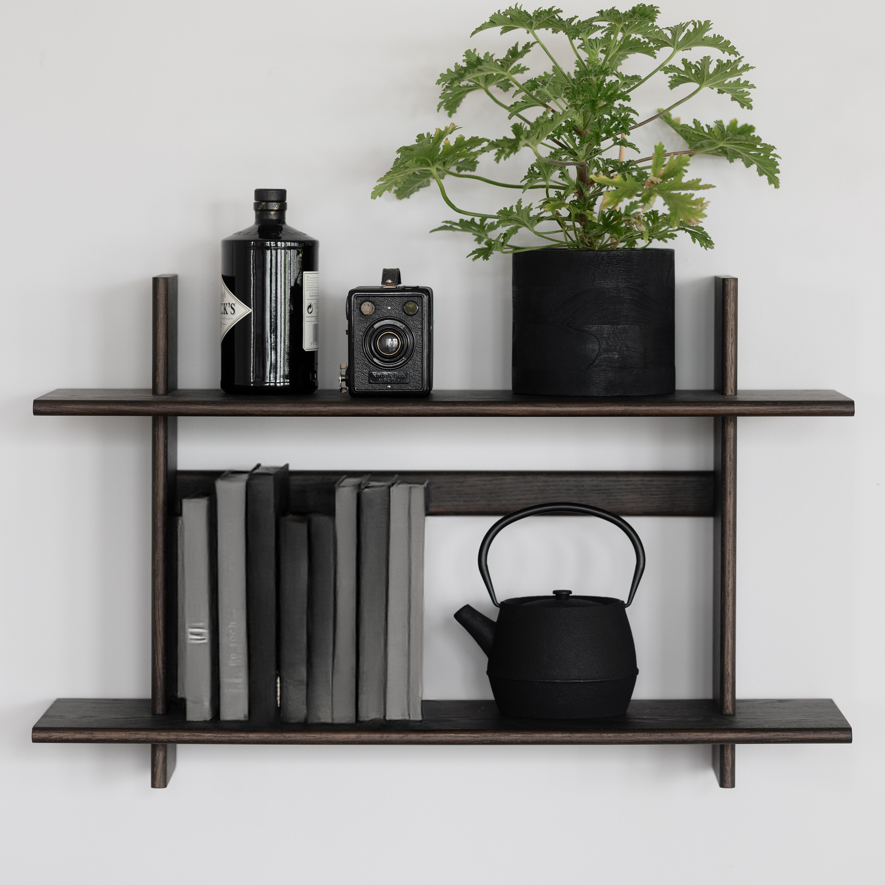 Rowico Home Westlock Wandregal Braune Eiche 75x48