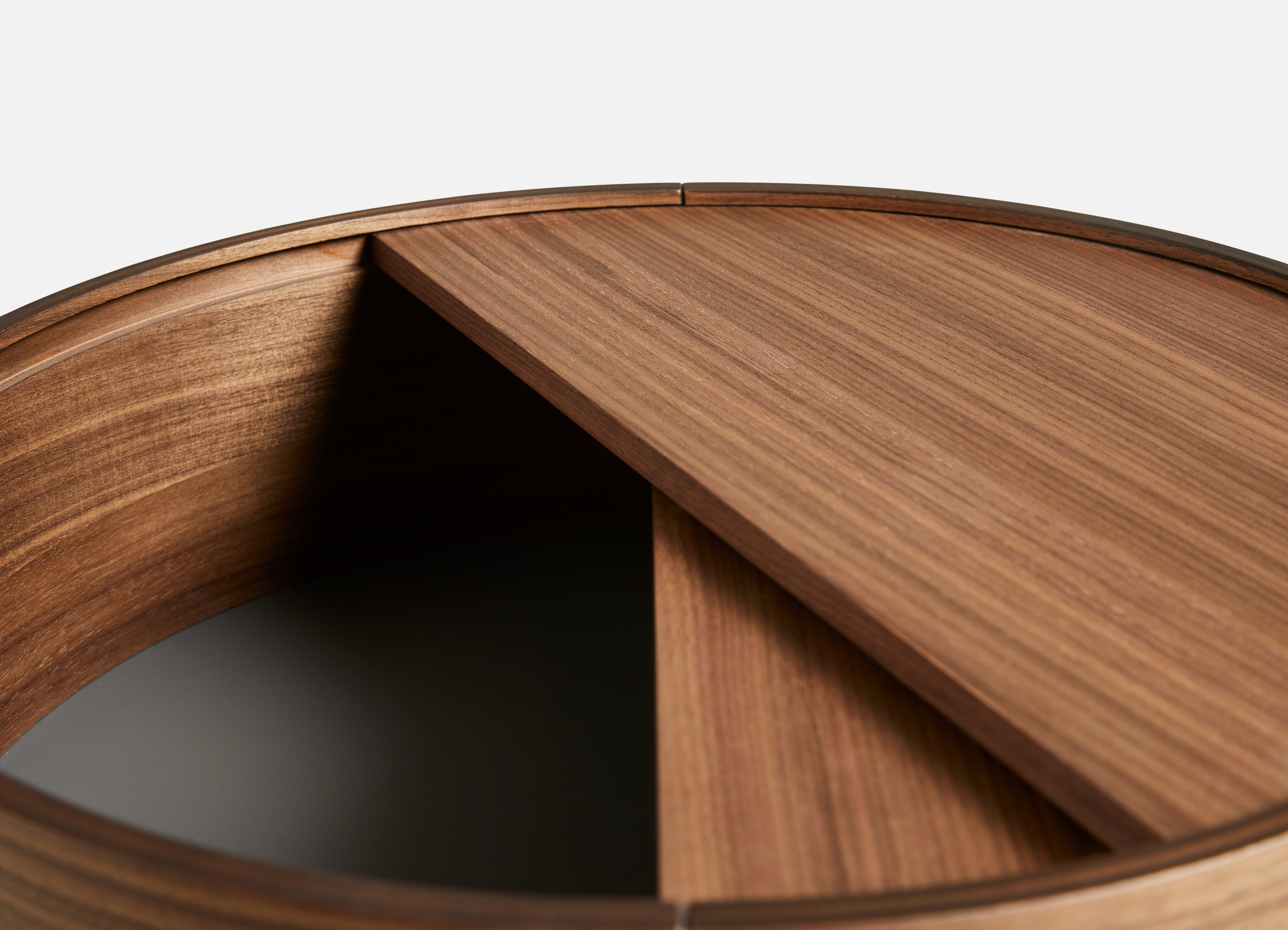 Woud Arc Sidobord Walnut Ø42