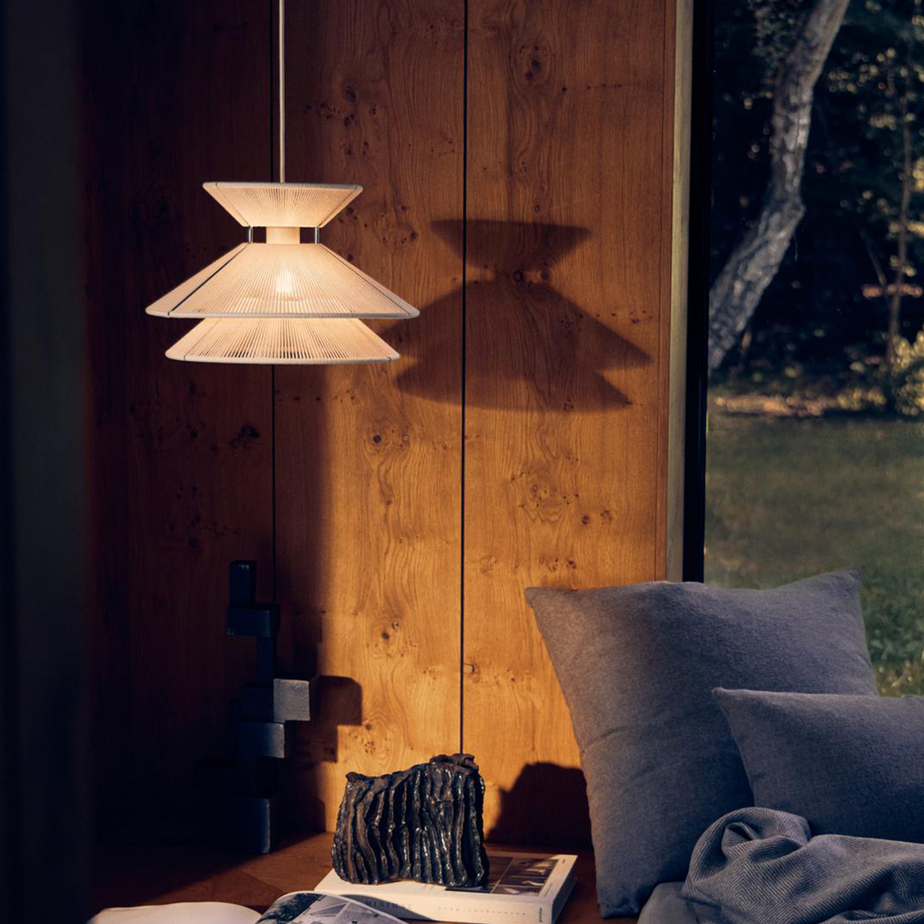 Frandsen Kiku Taklampe White Ø35