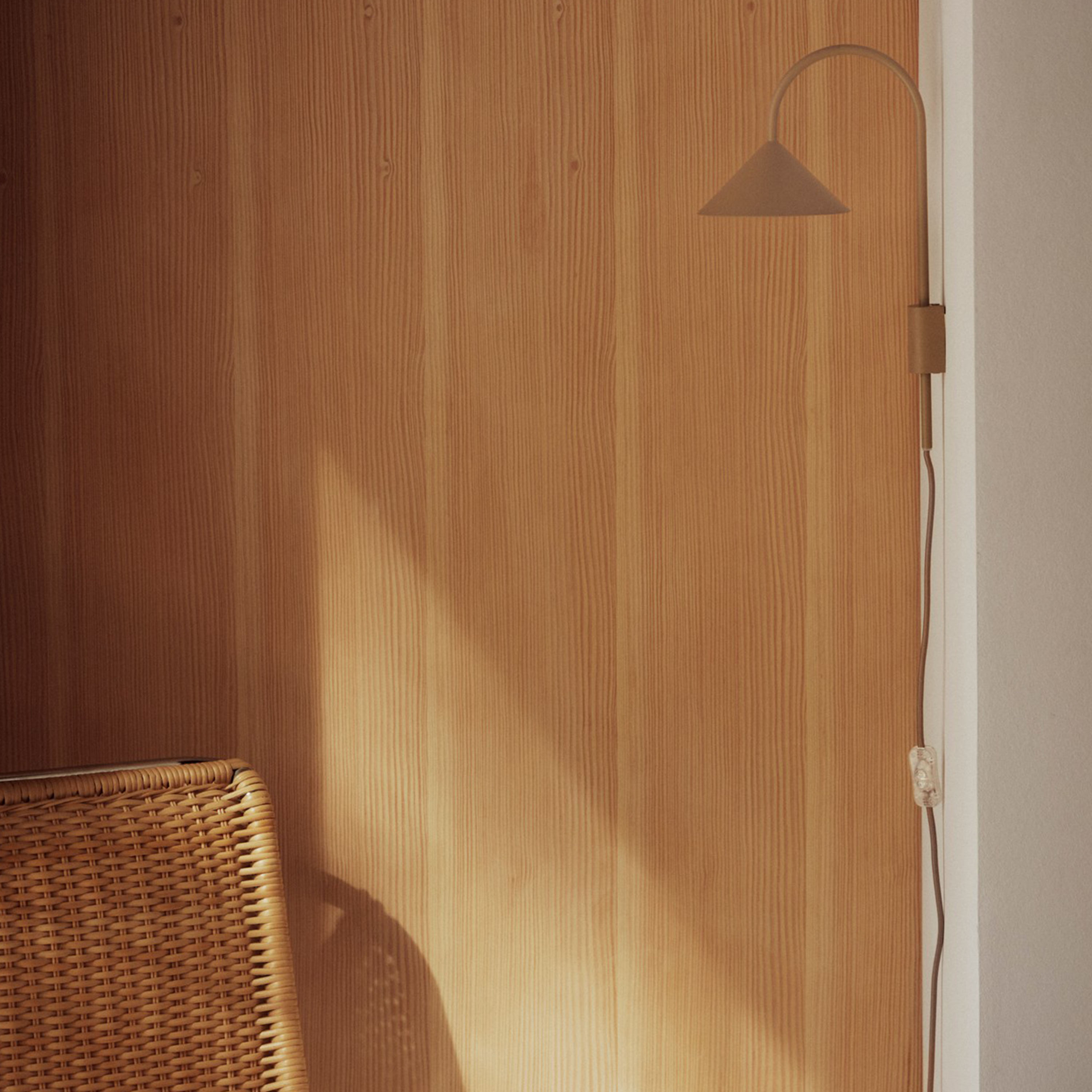 Frandsen Grasp Wired Vägglampa Sand Grey