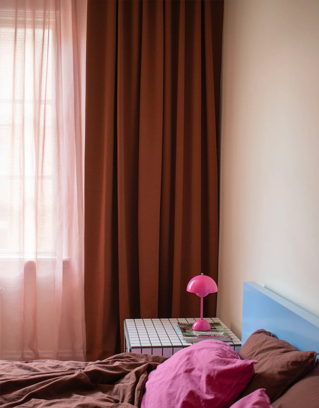 Hasta Home Dokie Gardinhøyde Rustrød 250cm