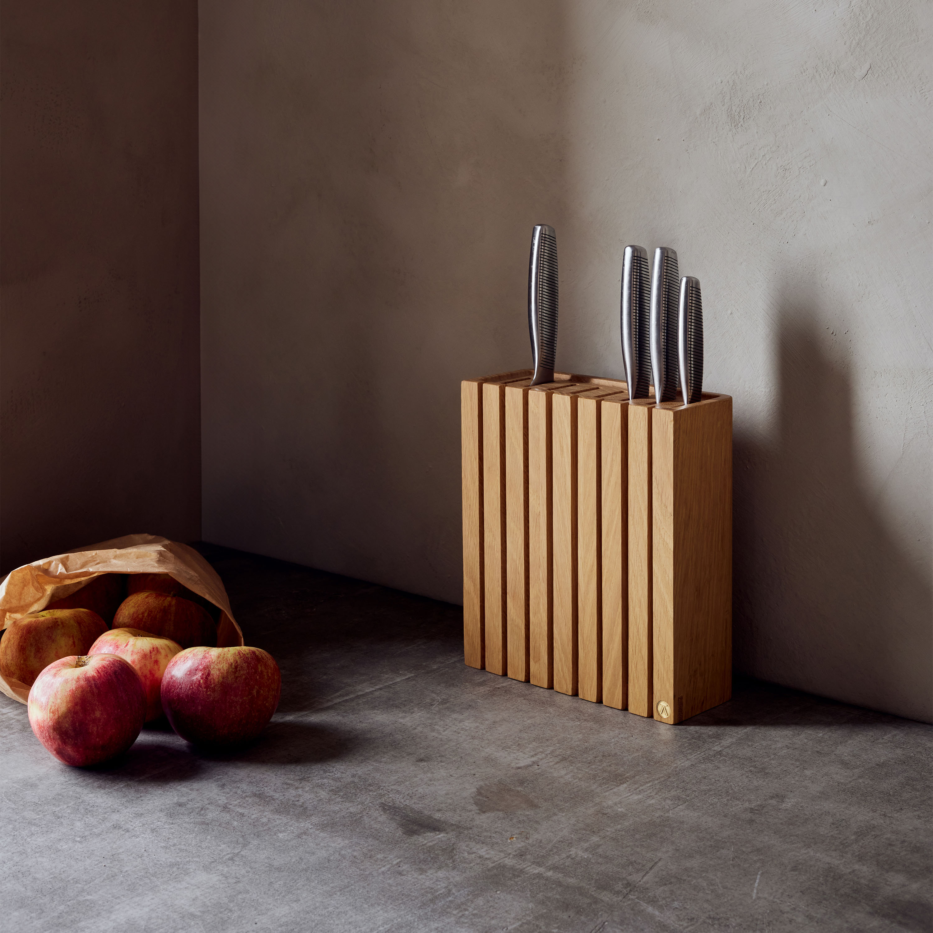 Andersen Furniture Knivstativ Eik 24x22