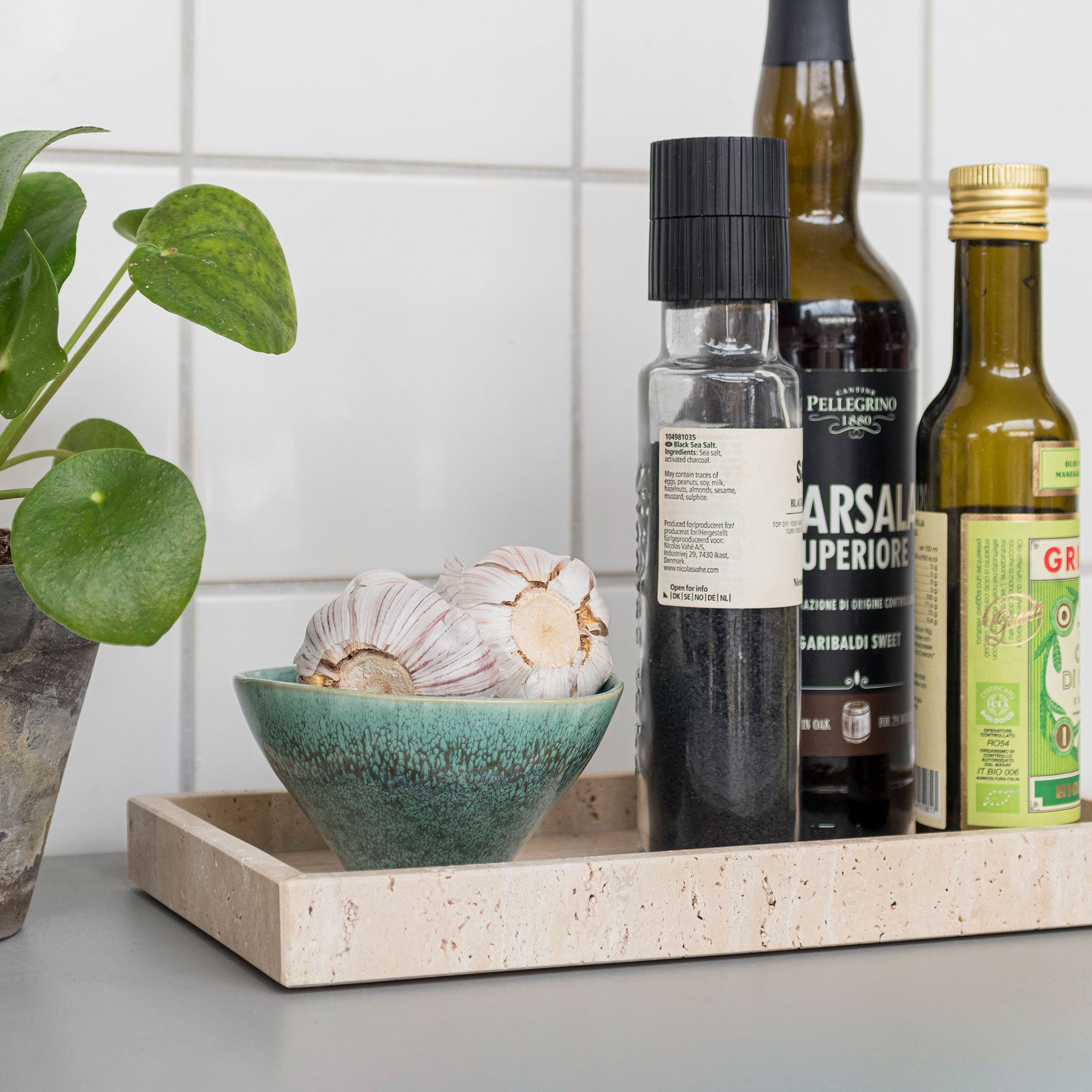 Mette Ditmer Travertine Tablett Dekoration Leinen 31cm