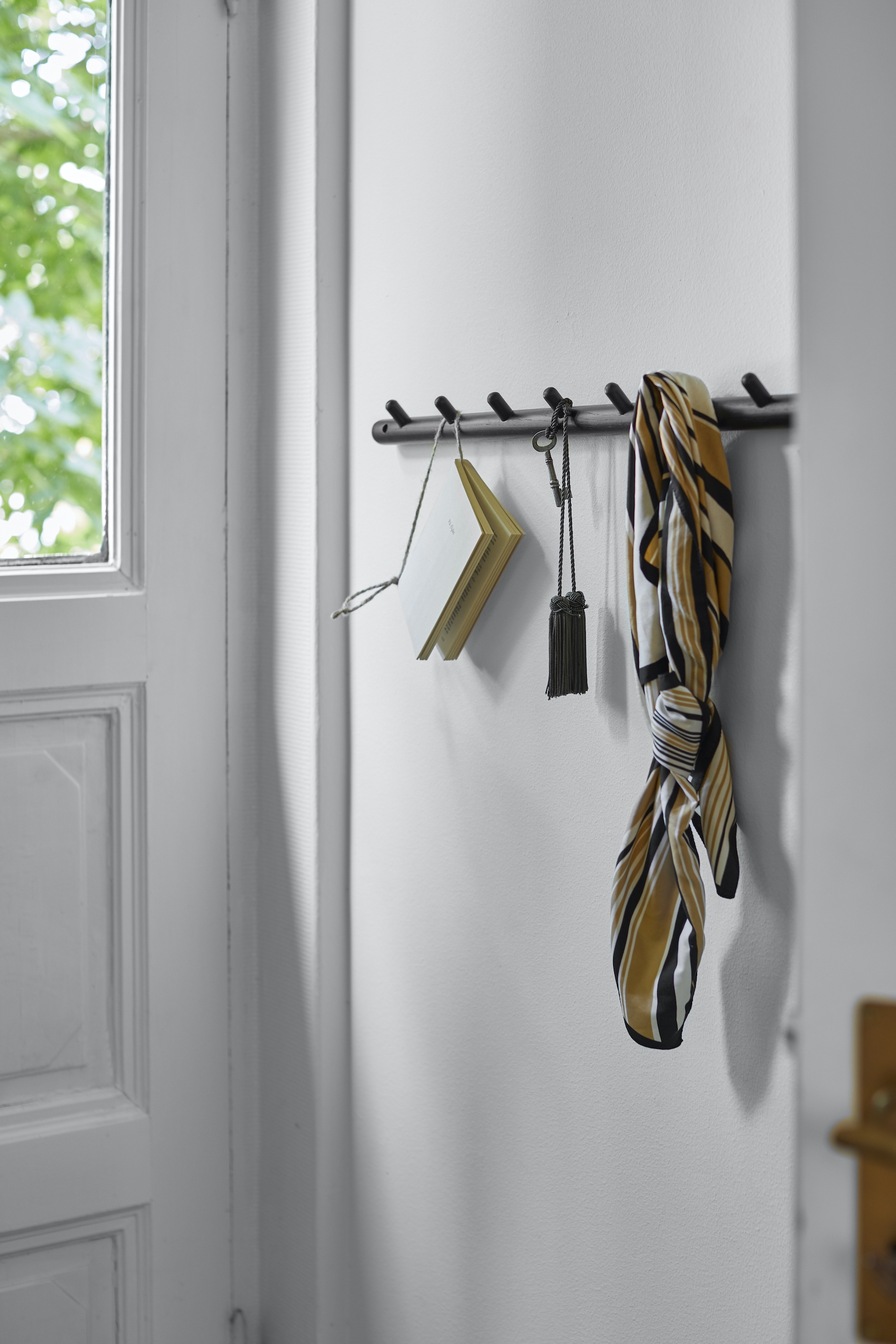 Rowico Home Milford Kroklist Svart 80cm