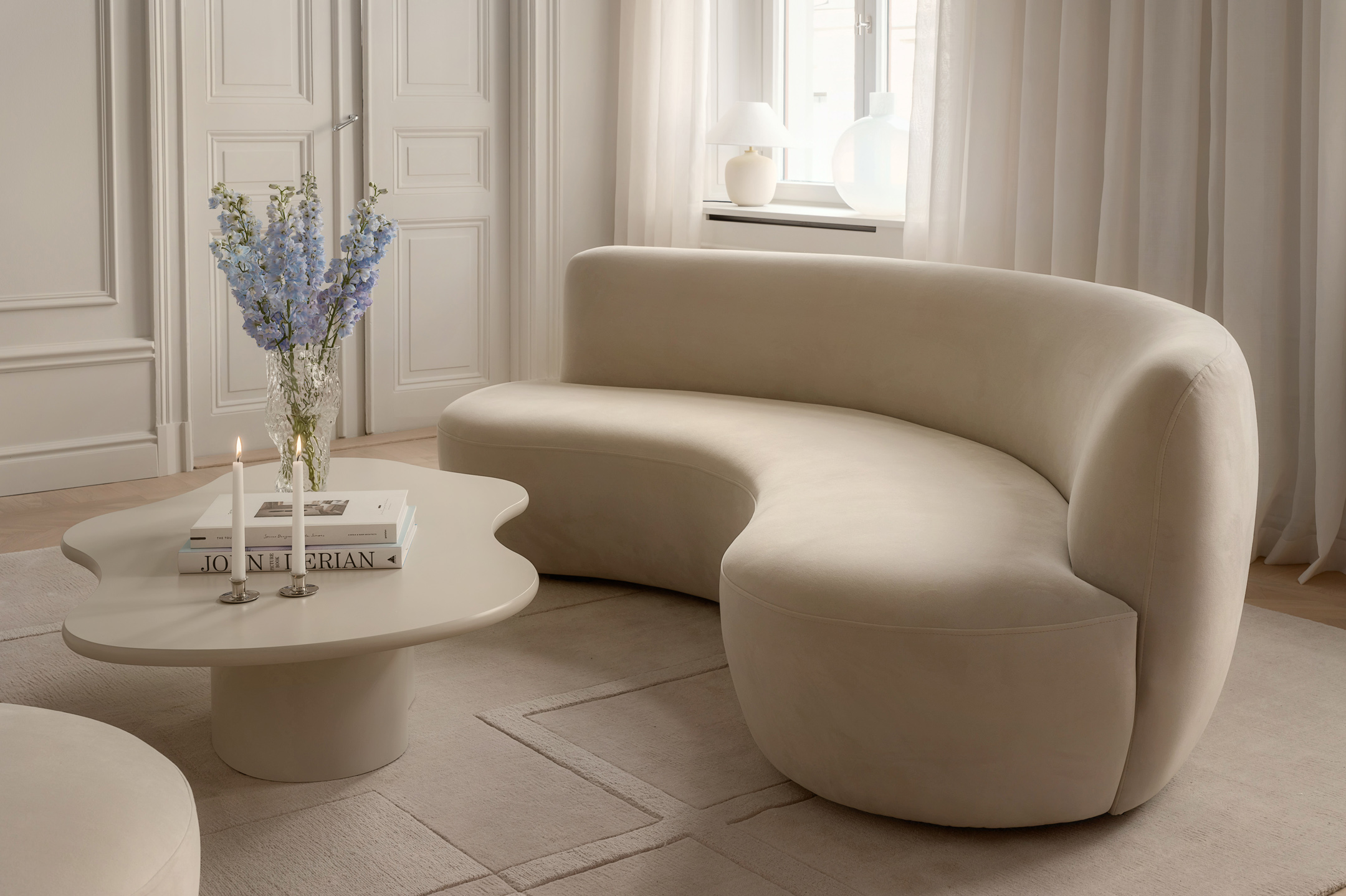 Moon 4-sits Soffa Velvet Greige 240cm