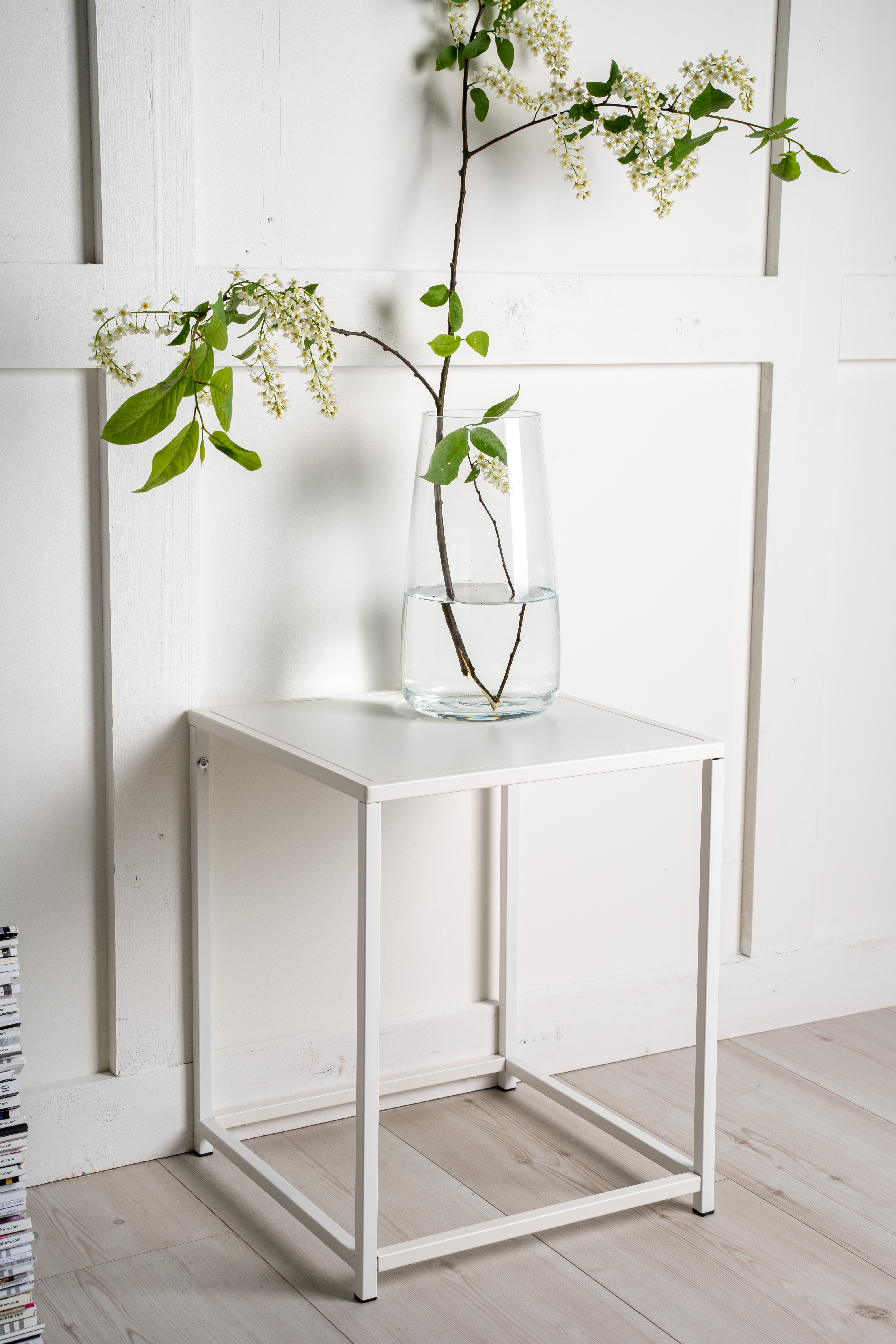 Venture Home Evin Sidobord Vit 46cm