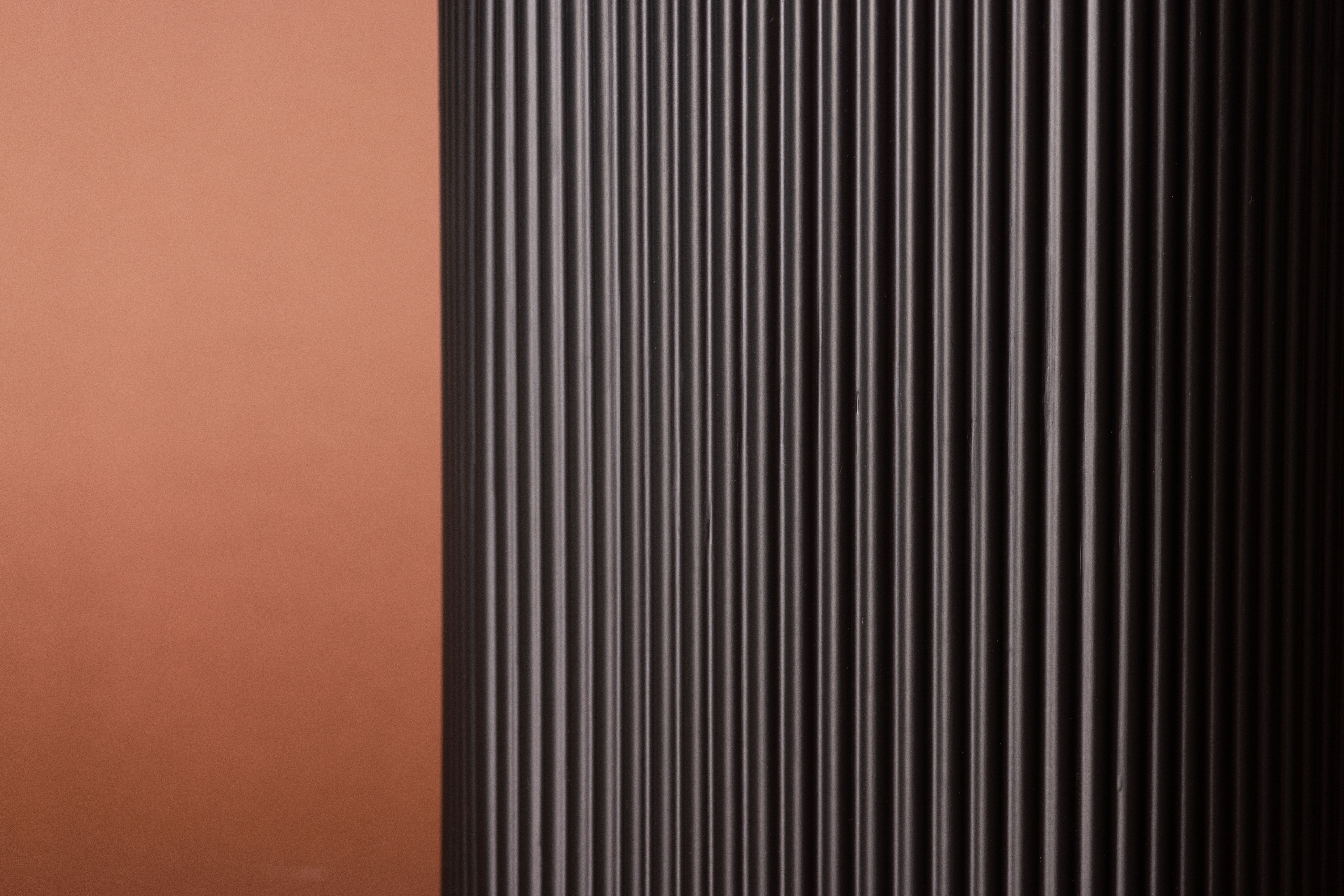 Venture Home Arda Sidobord Svart Ø30.5