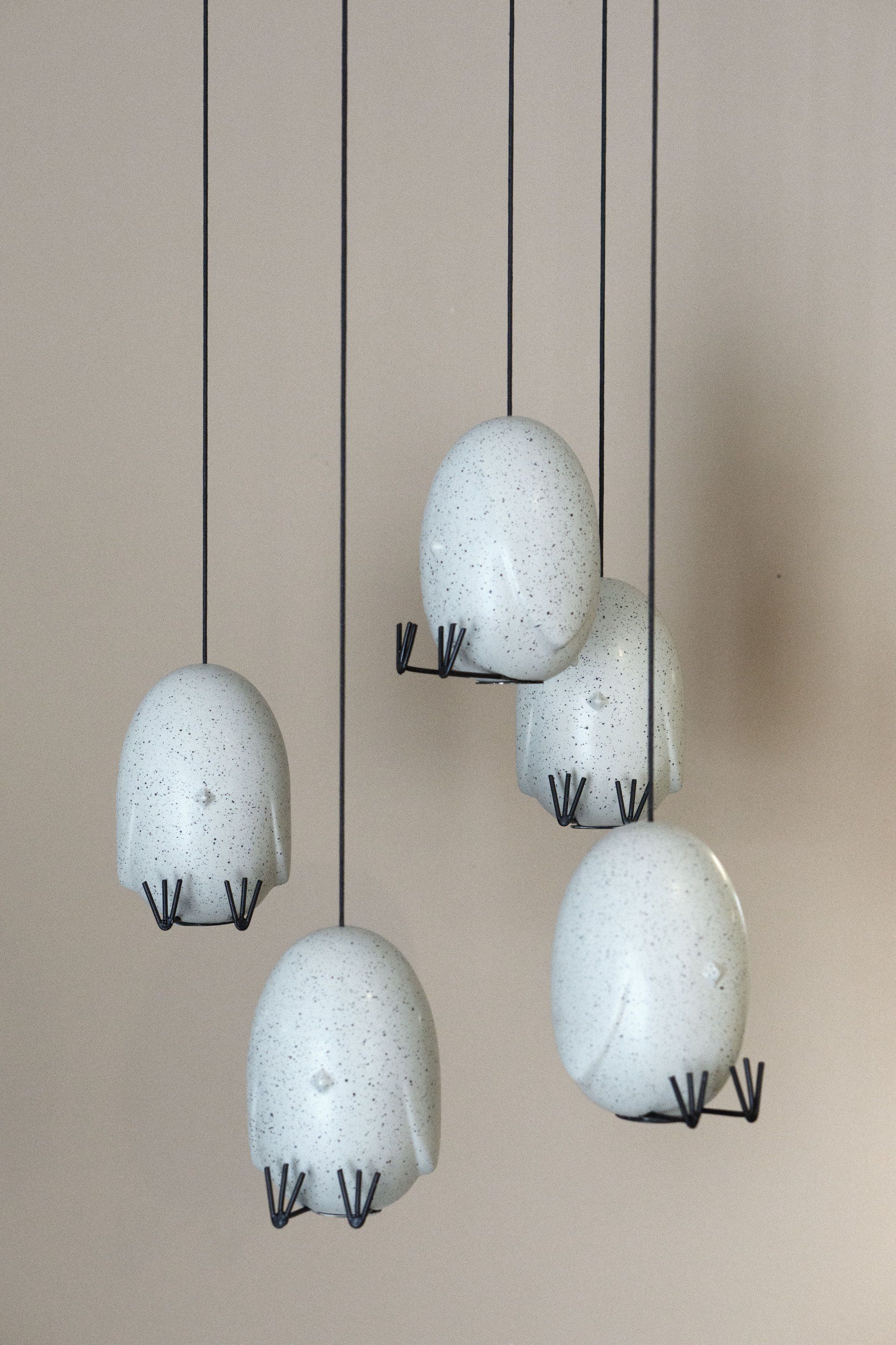 DBKD Hang Around Dekorasjon Mole Dot