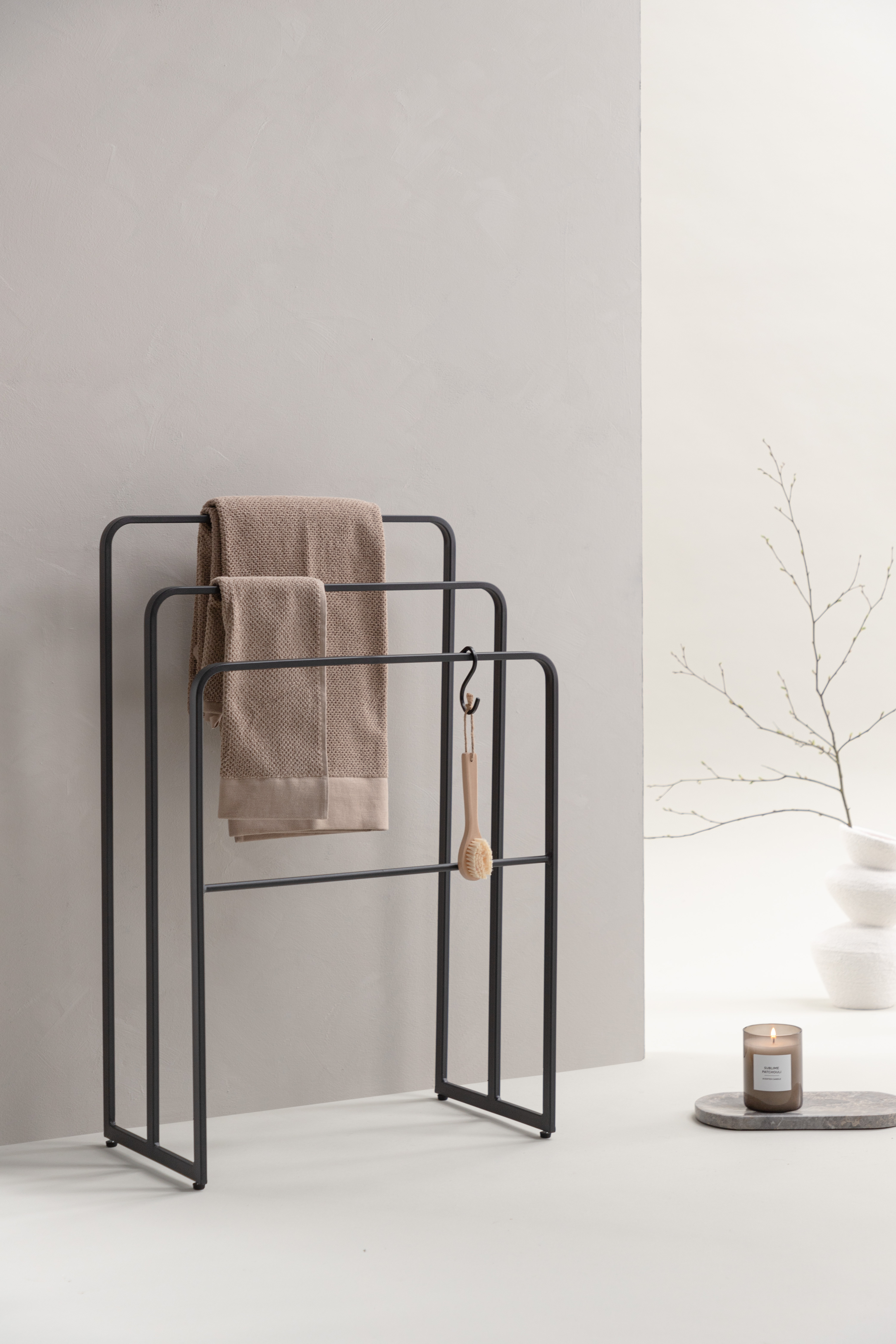 Vind Drammen M Handdukställ Black