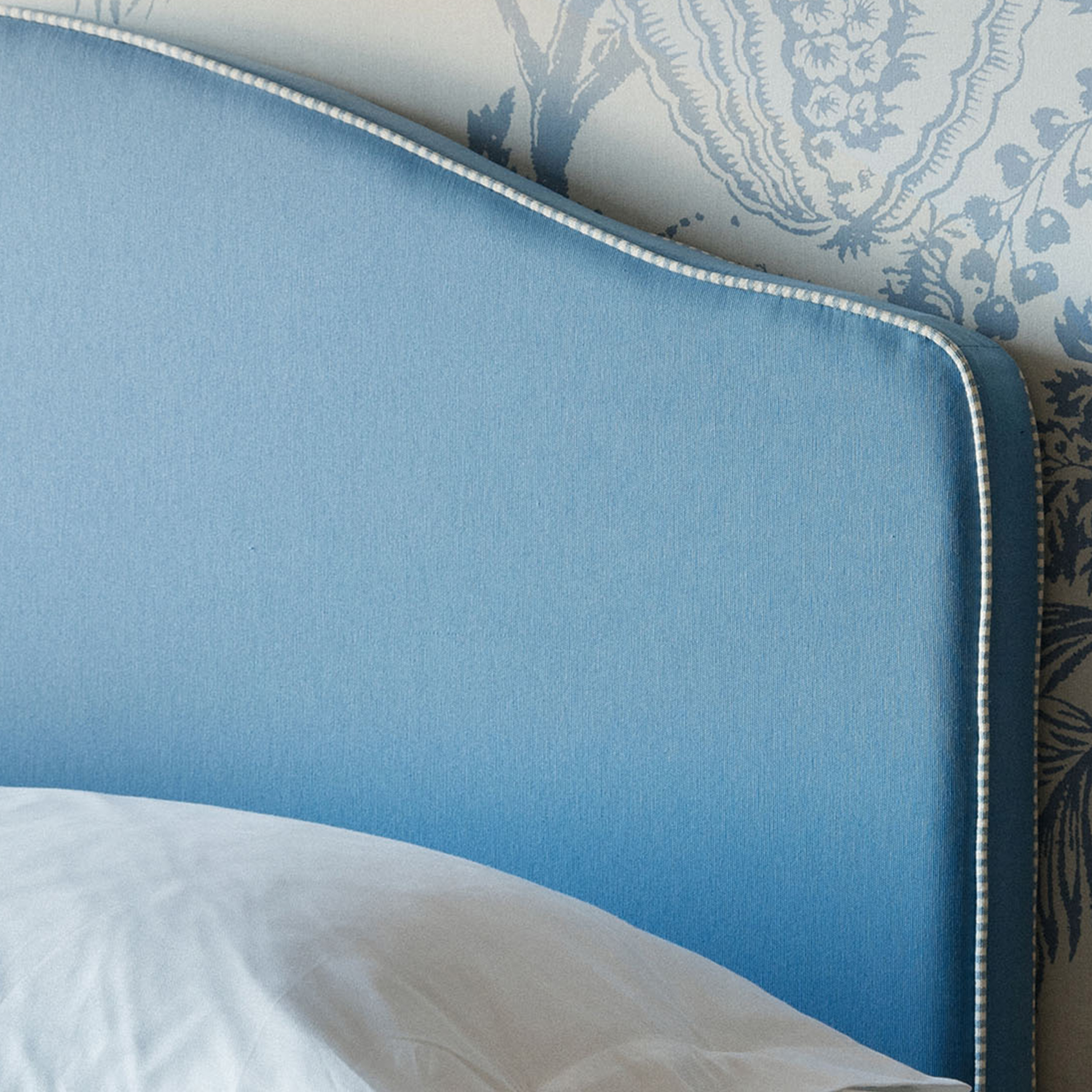Mille Notti - Carlita Sänggavel Laura Piping Stripe Solid Light Blue 90cm - Blå