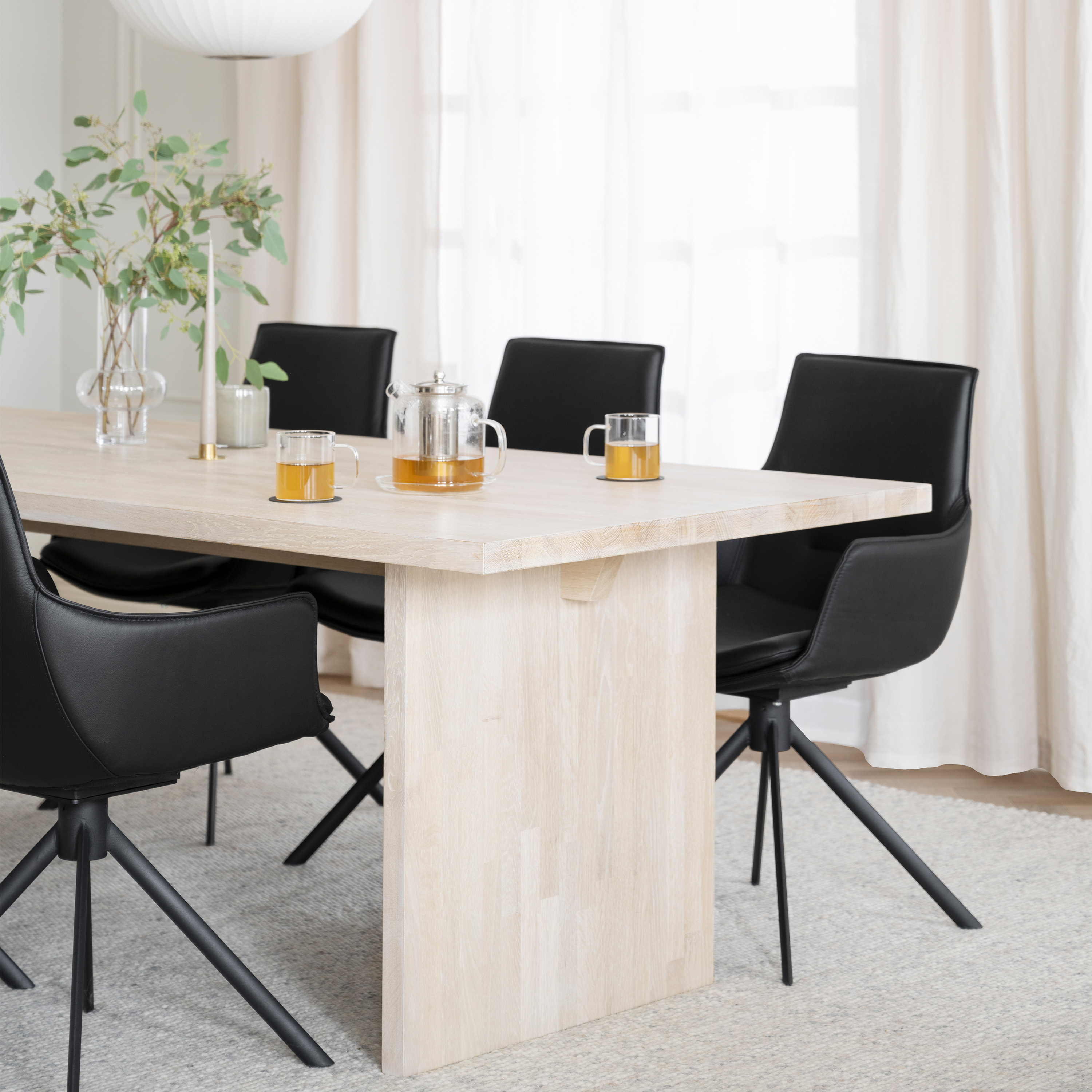 Rowico Home Emmett Matbord Vitpigmenterad 240cm