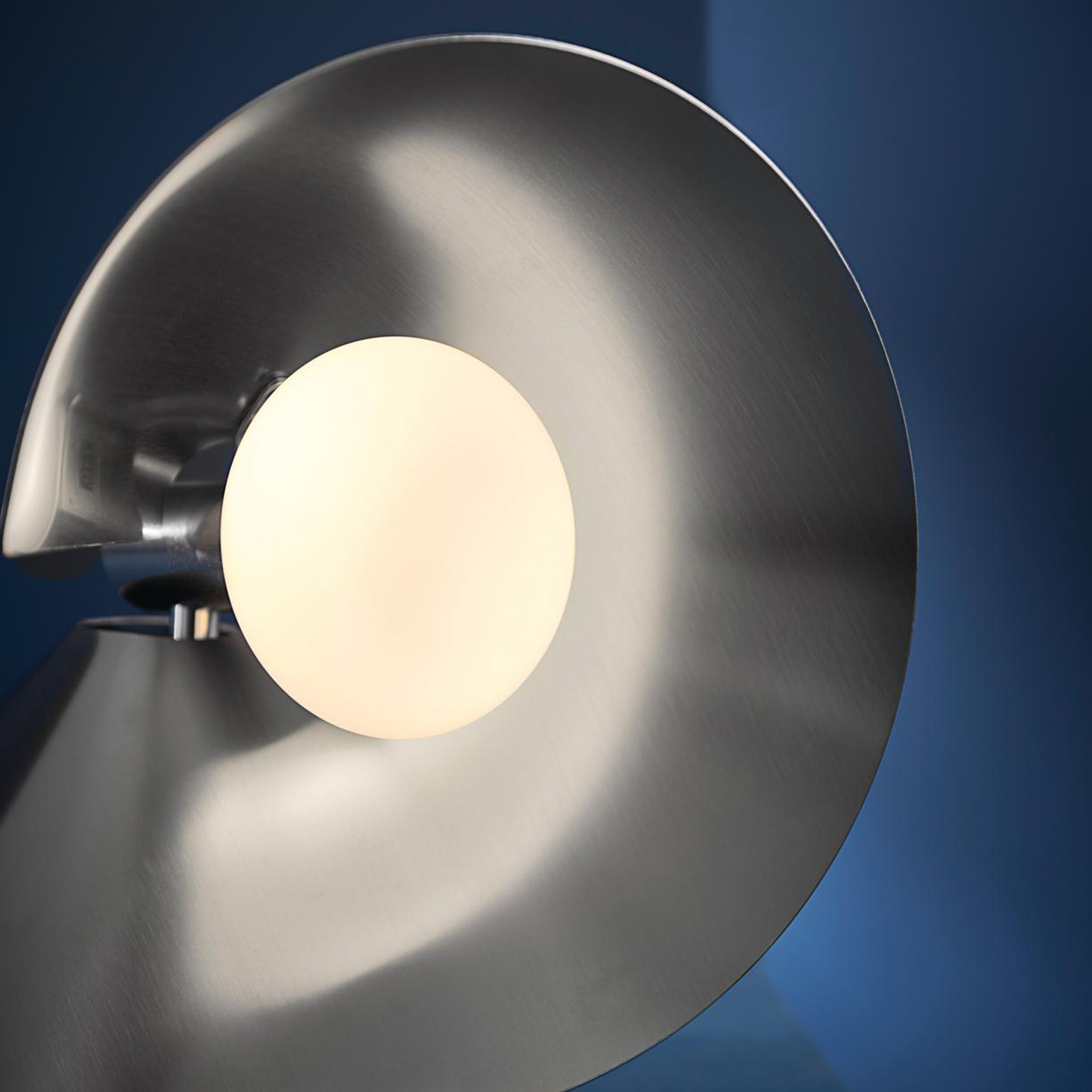 Frandsen Peel Tischleuchte Brushed Stainless Steel