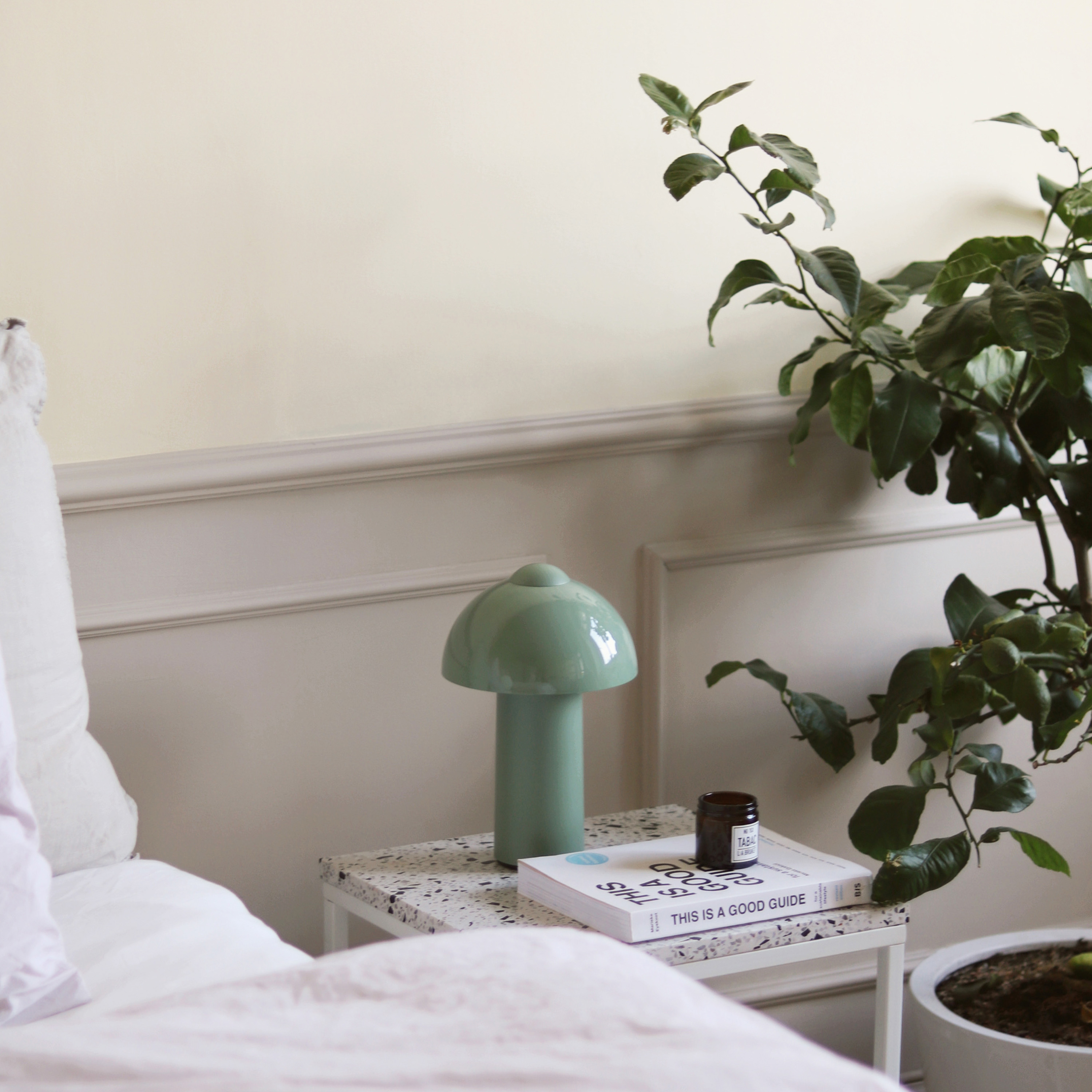 Globen Lighting Buddy Portabel Bordslampa Grön 25cm