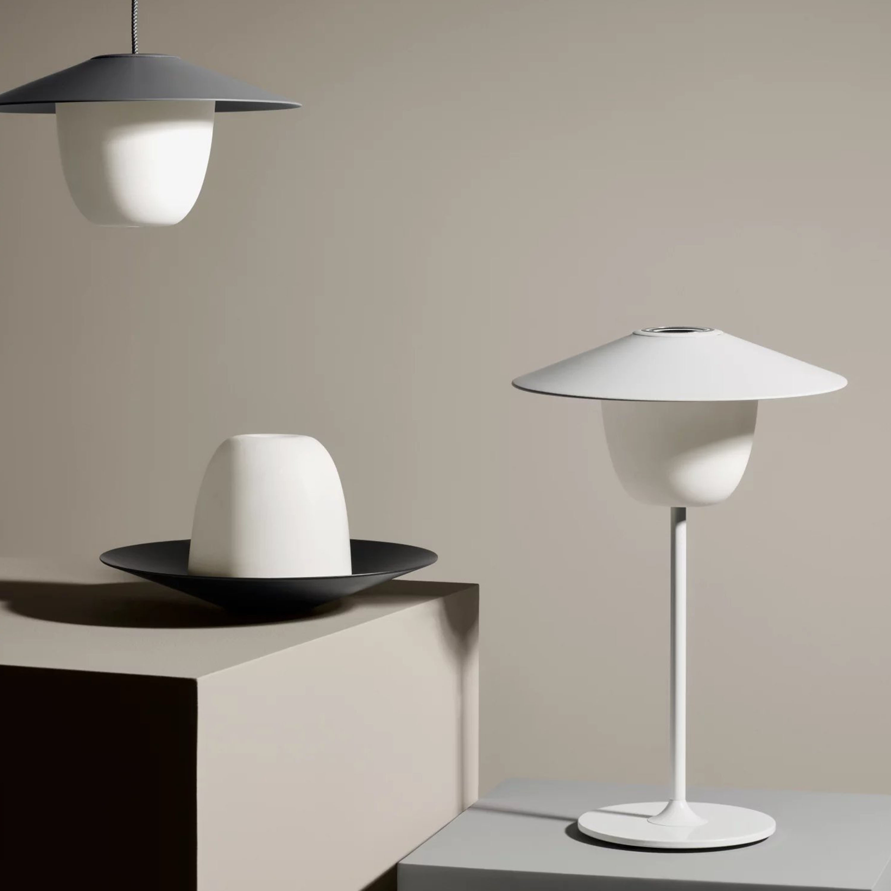 Blomus Ani Mobil Bordlampe Hvit 33cm