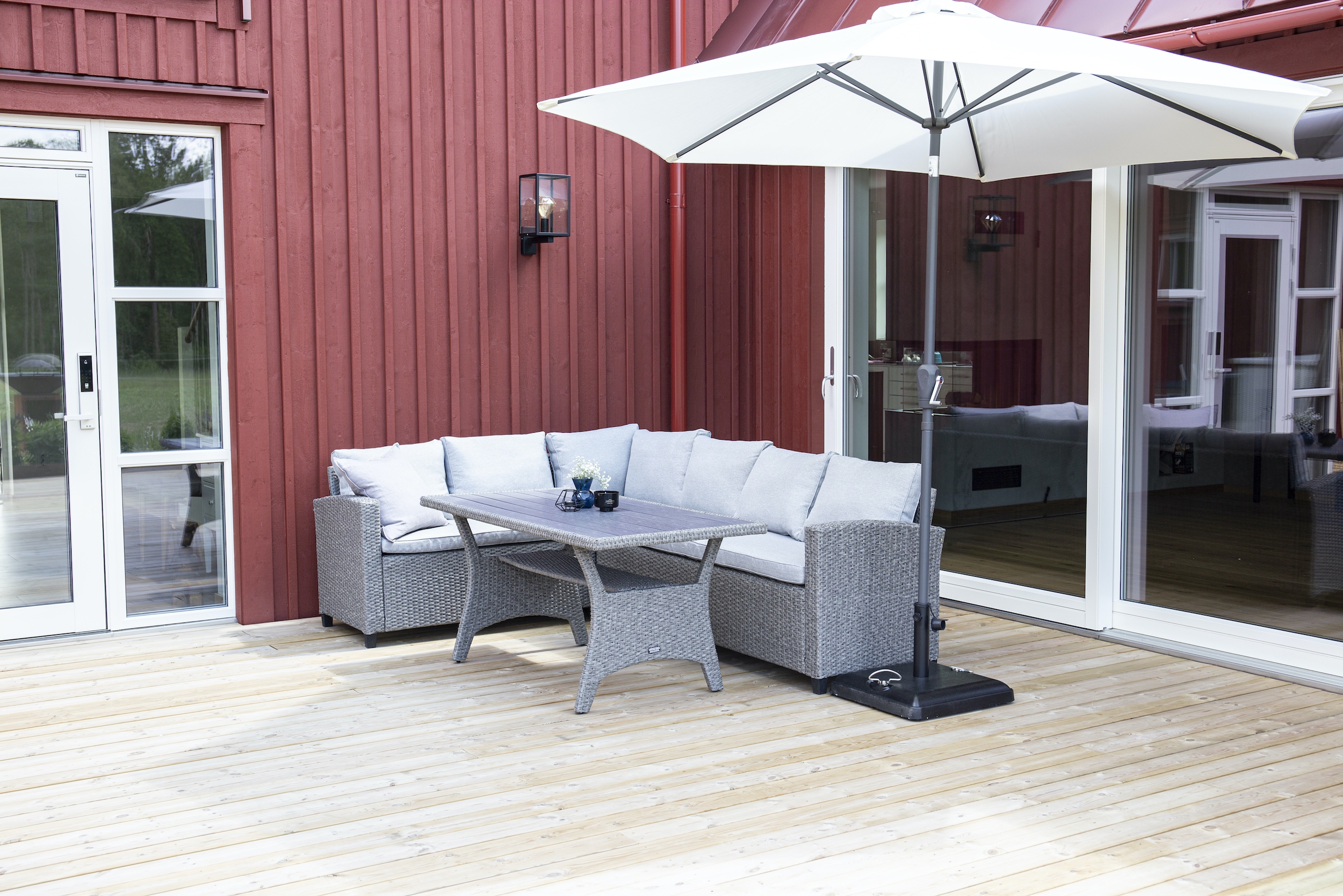 Venture Home Leeds Parasoll Vit 300cm