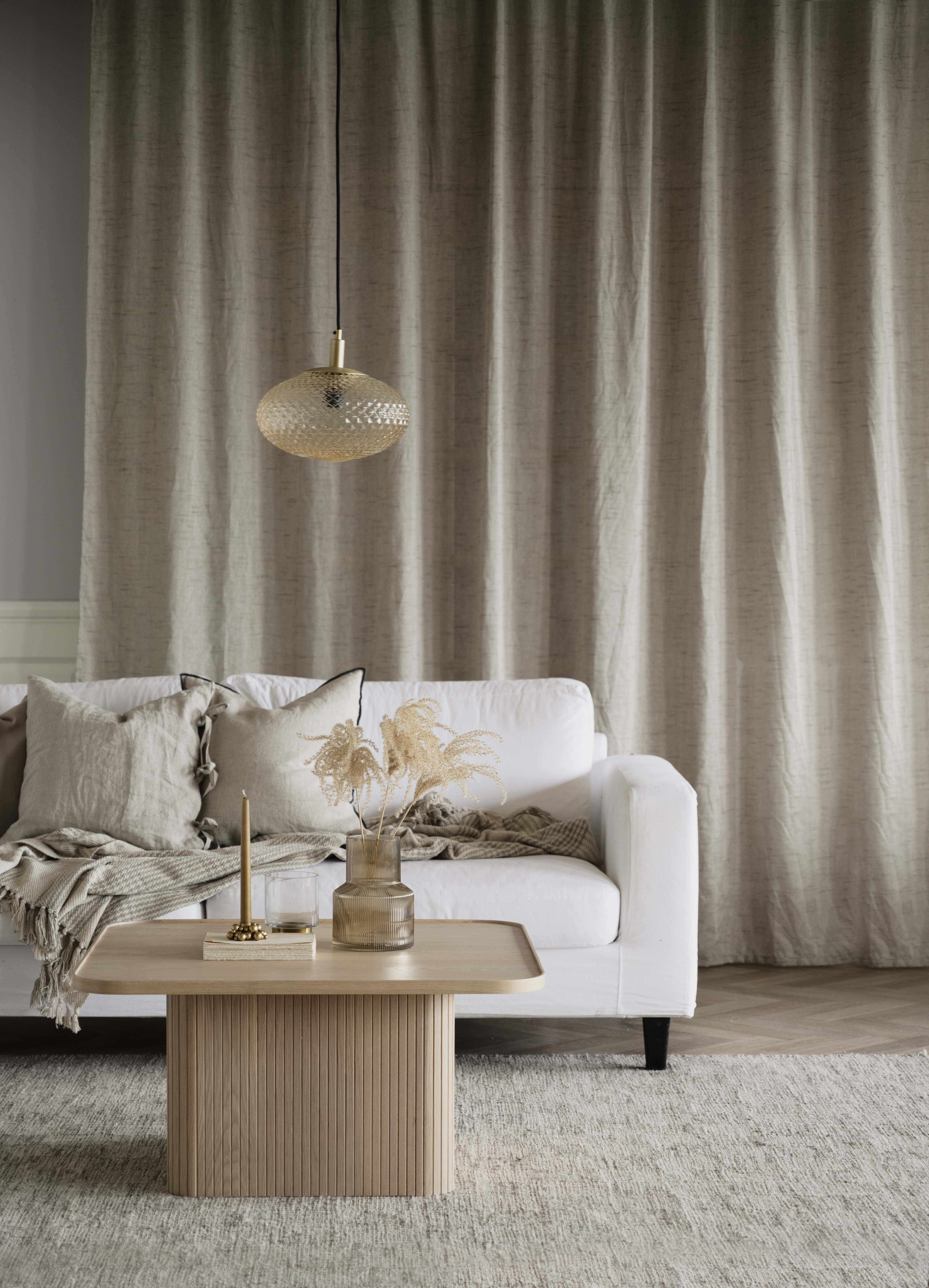 Rowico Home Sullivan Couchtisch Weiß pigmentierte Eiche 80x80cm