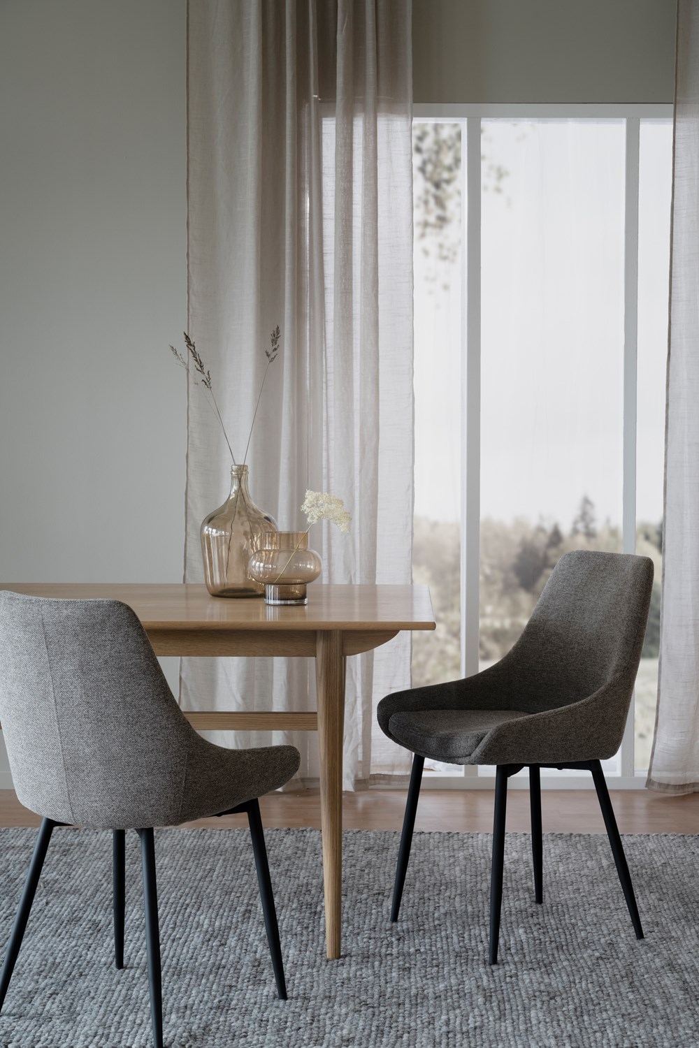 Rowico Home Sierra Matstol Grå