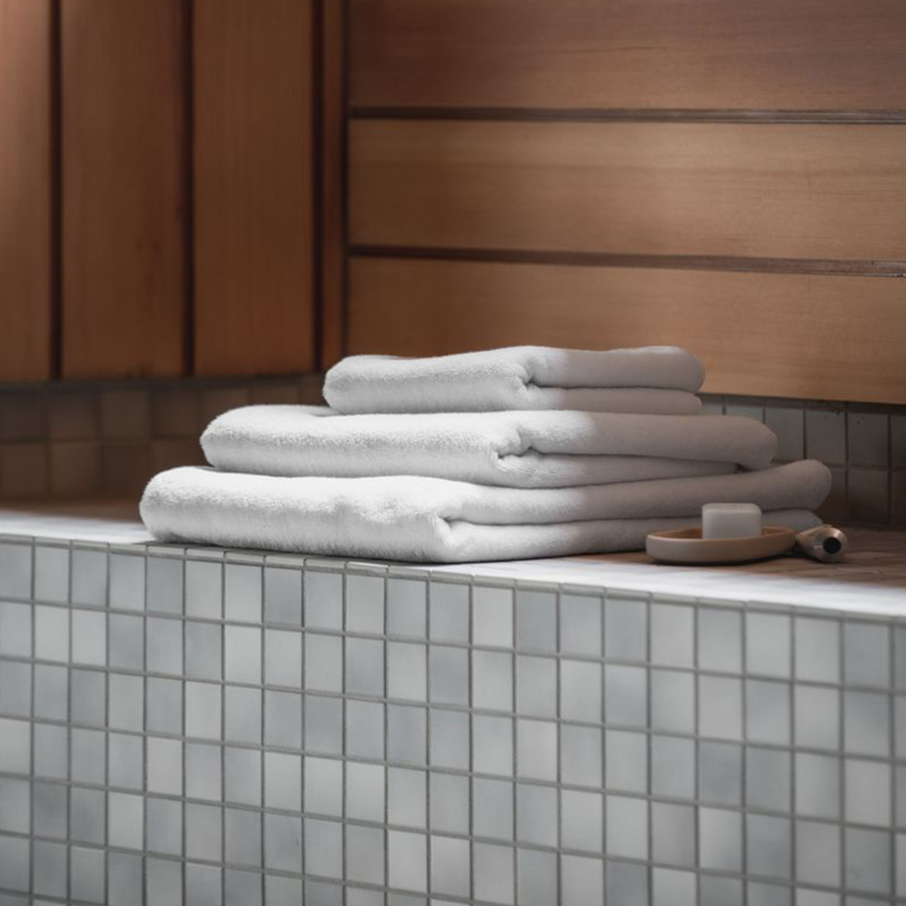 Høie Spa Handduk Vit 70x140