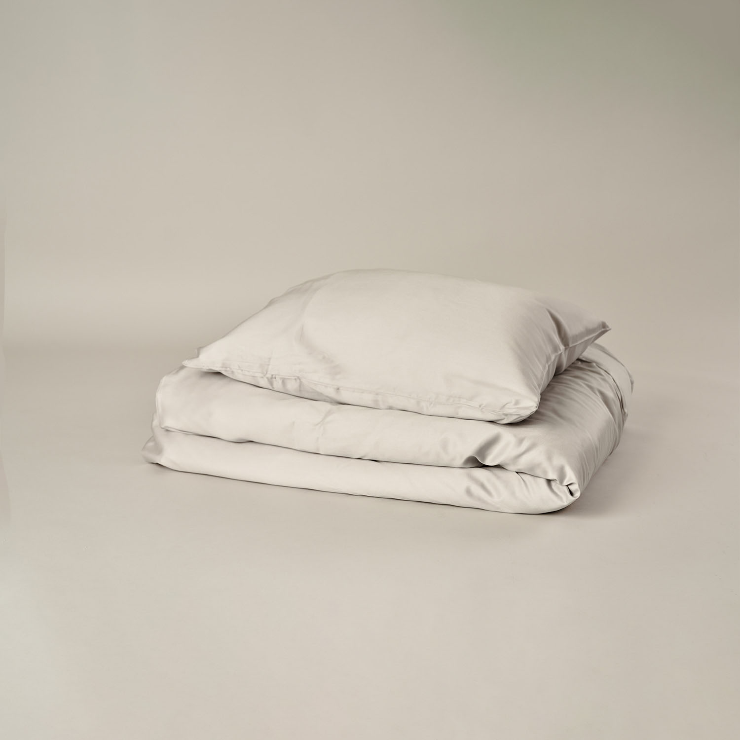 Bamburino Pussilakanasetti Bambu Vaaleanharmaa 150x210/50x60