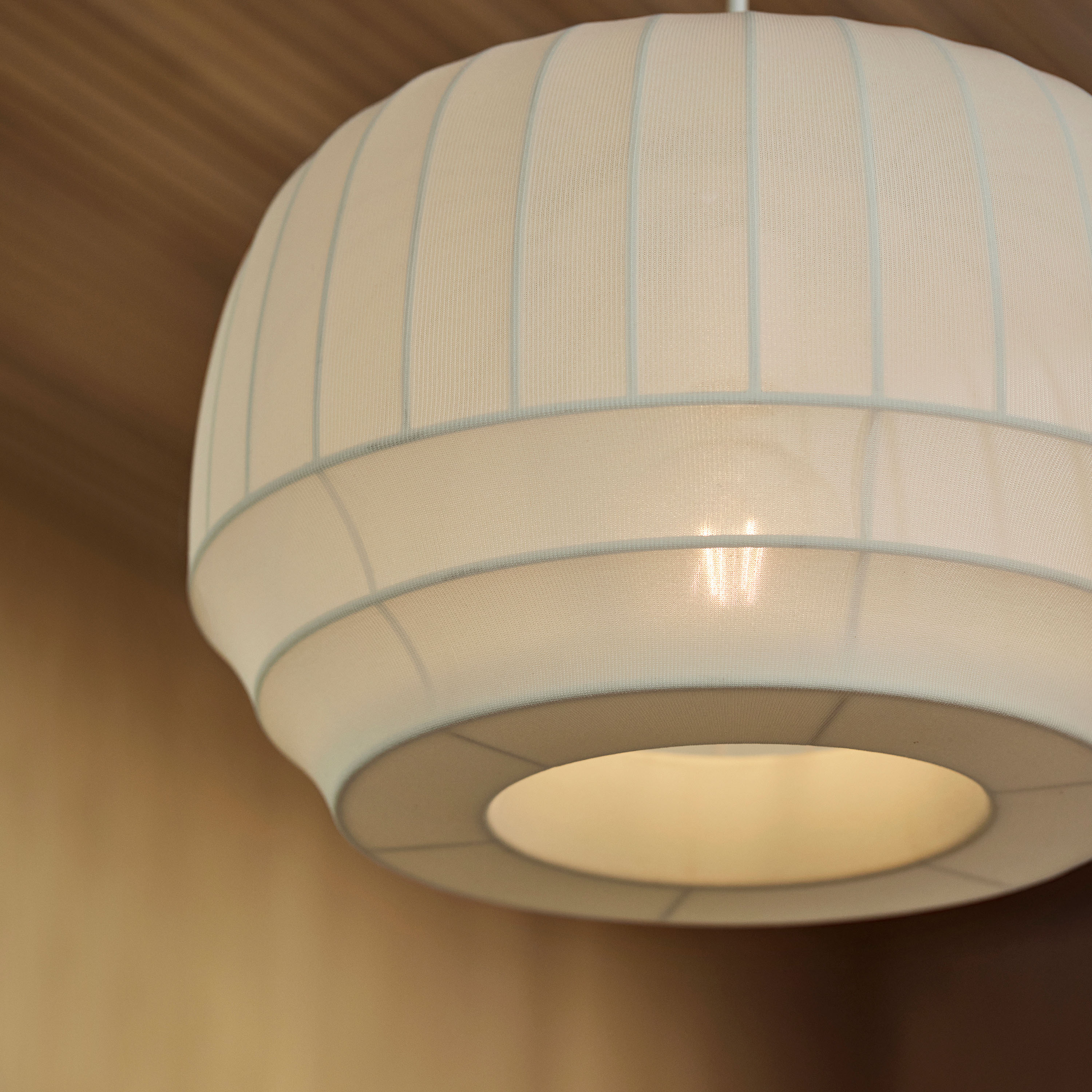 Northern Tradition Kattovalaisin White Small