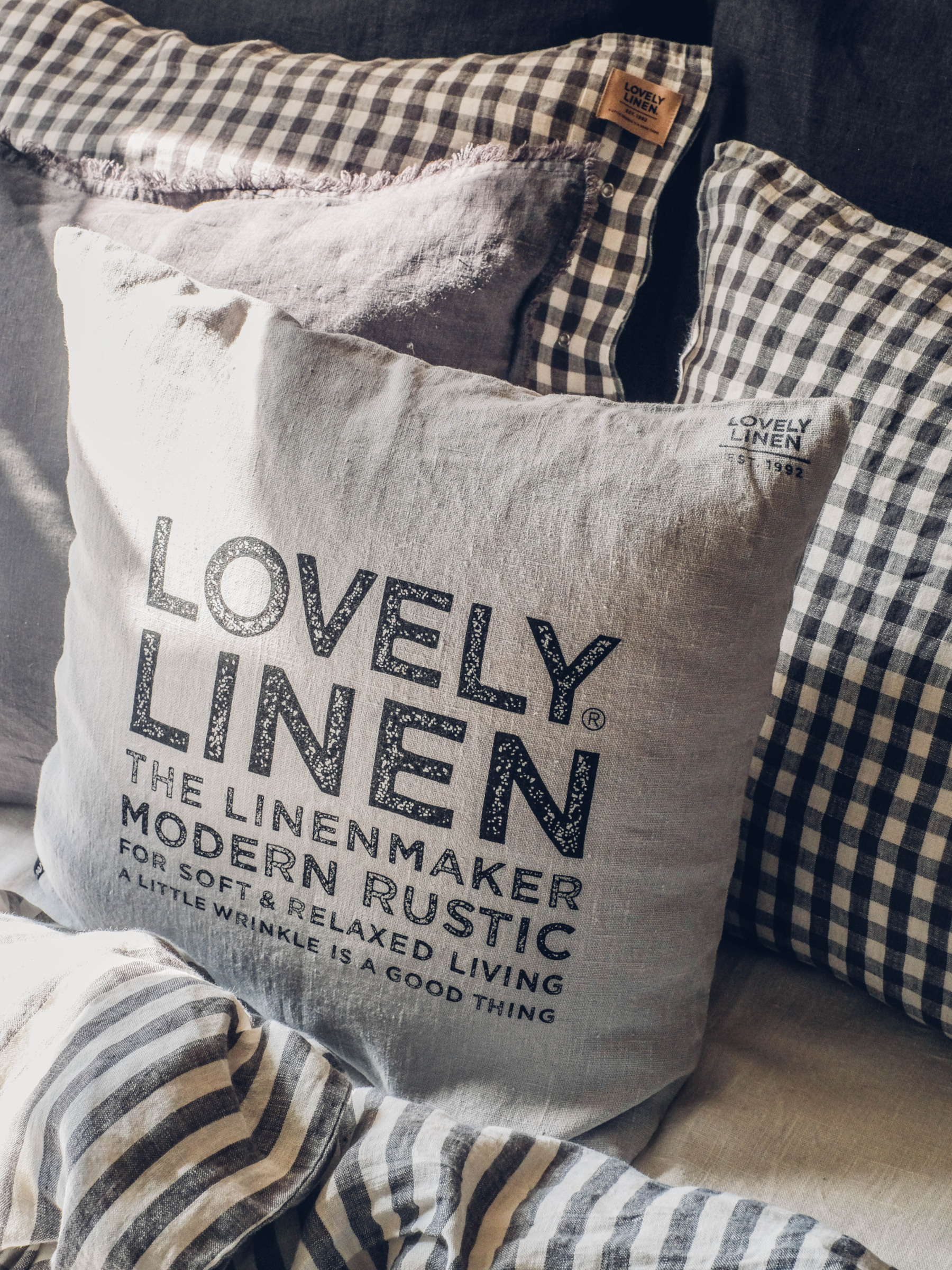 Lovely Linen Misty Påslakan Linne Square Dark Grey Enkel