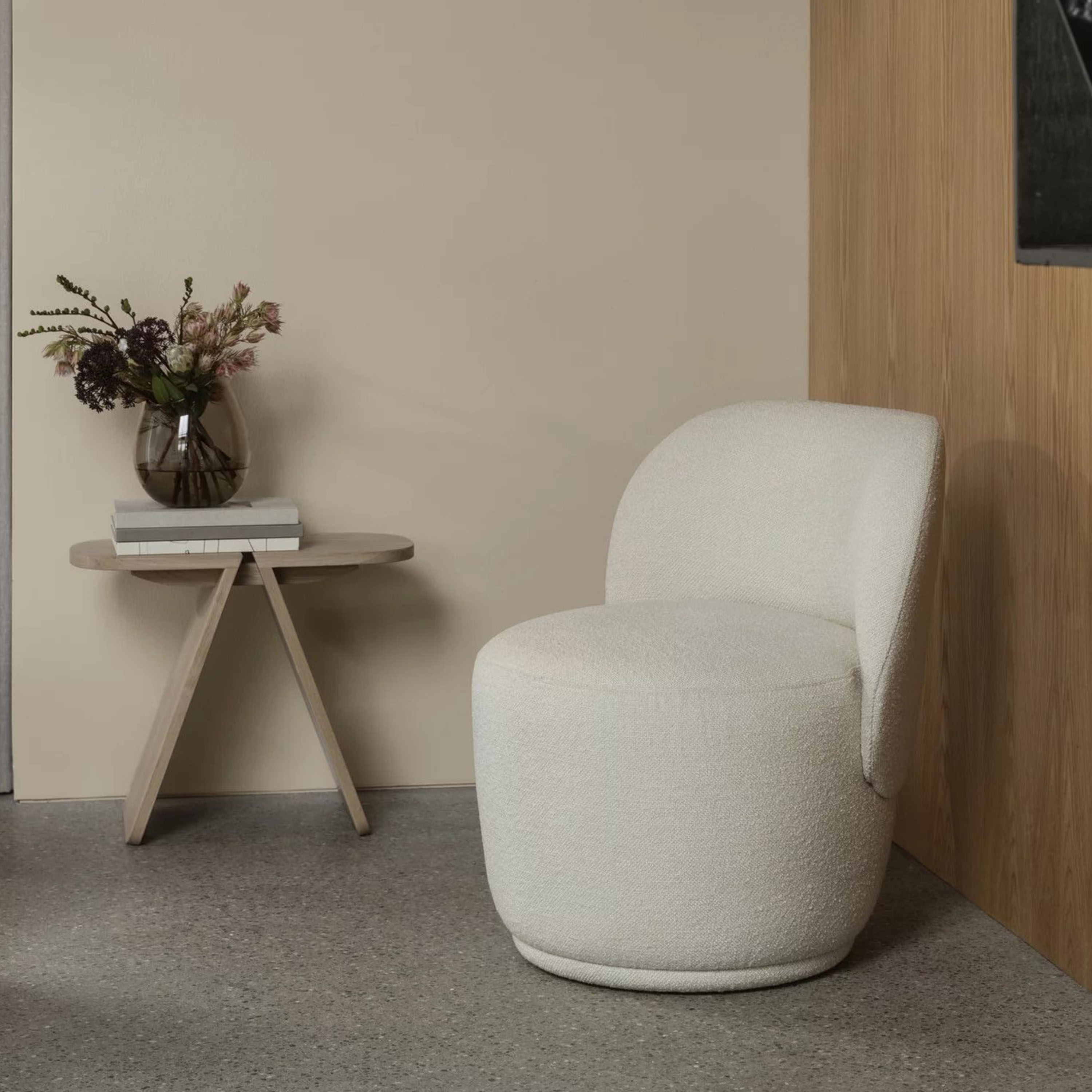 Blomus Avio Sivupöytä Oak 55cm