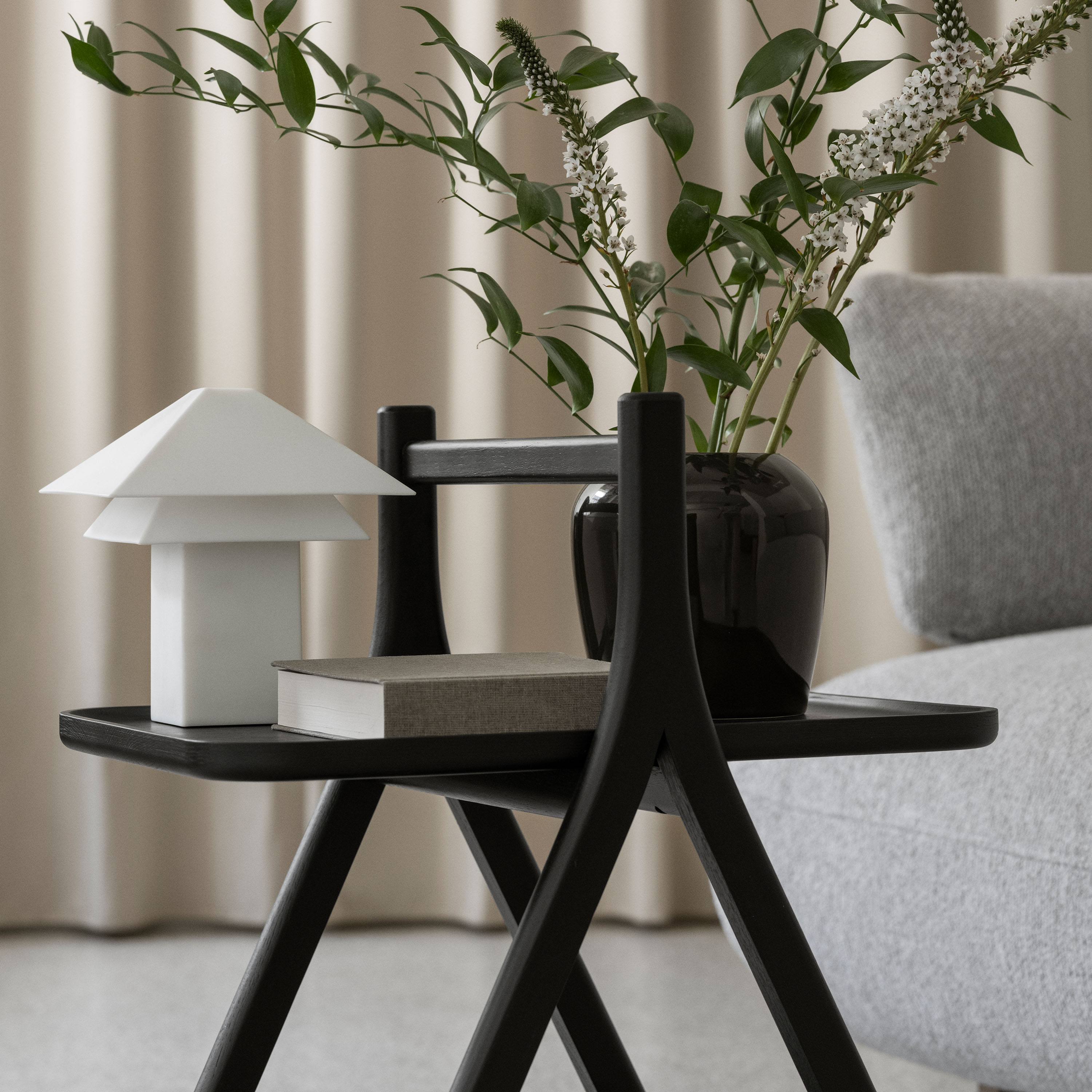 Blomus Sanaka Portabel Bordslampa White 18cm