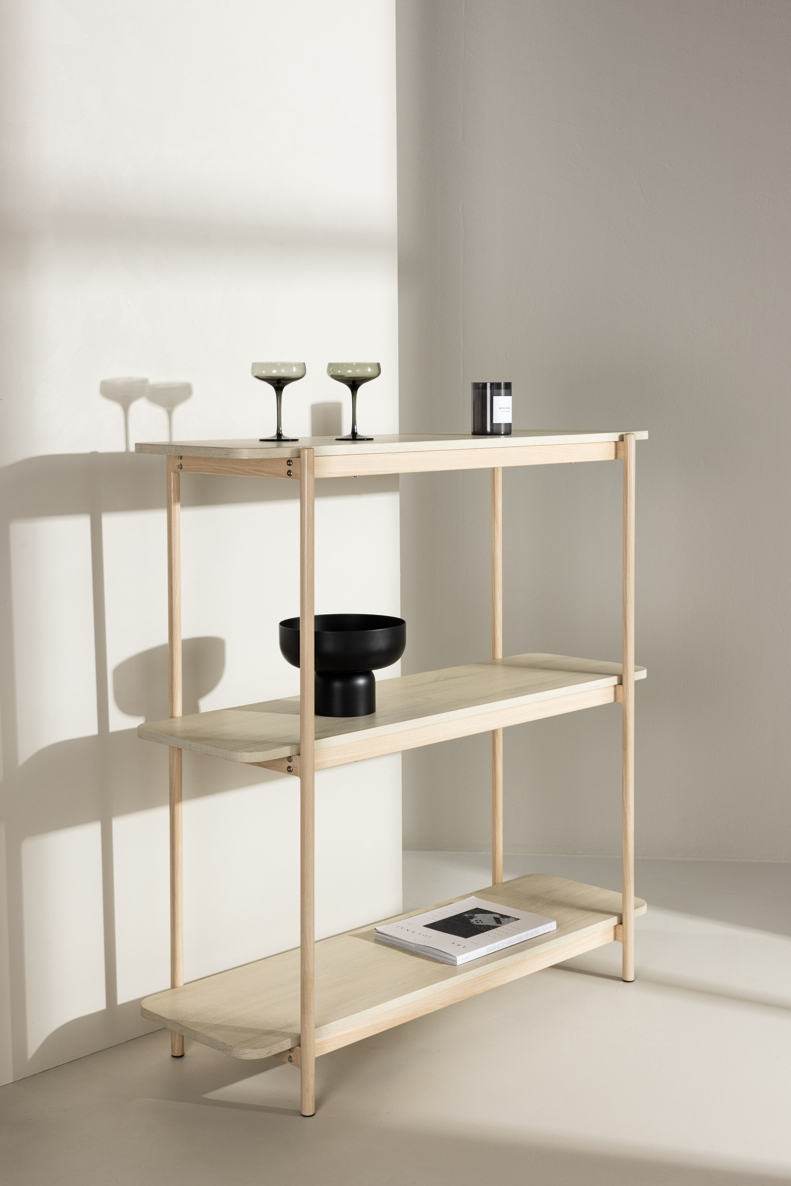 Vind Margaret Hylla Whitewash 120x120